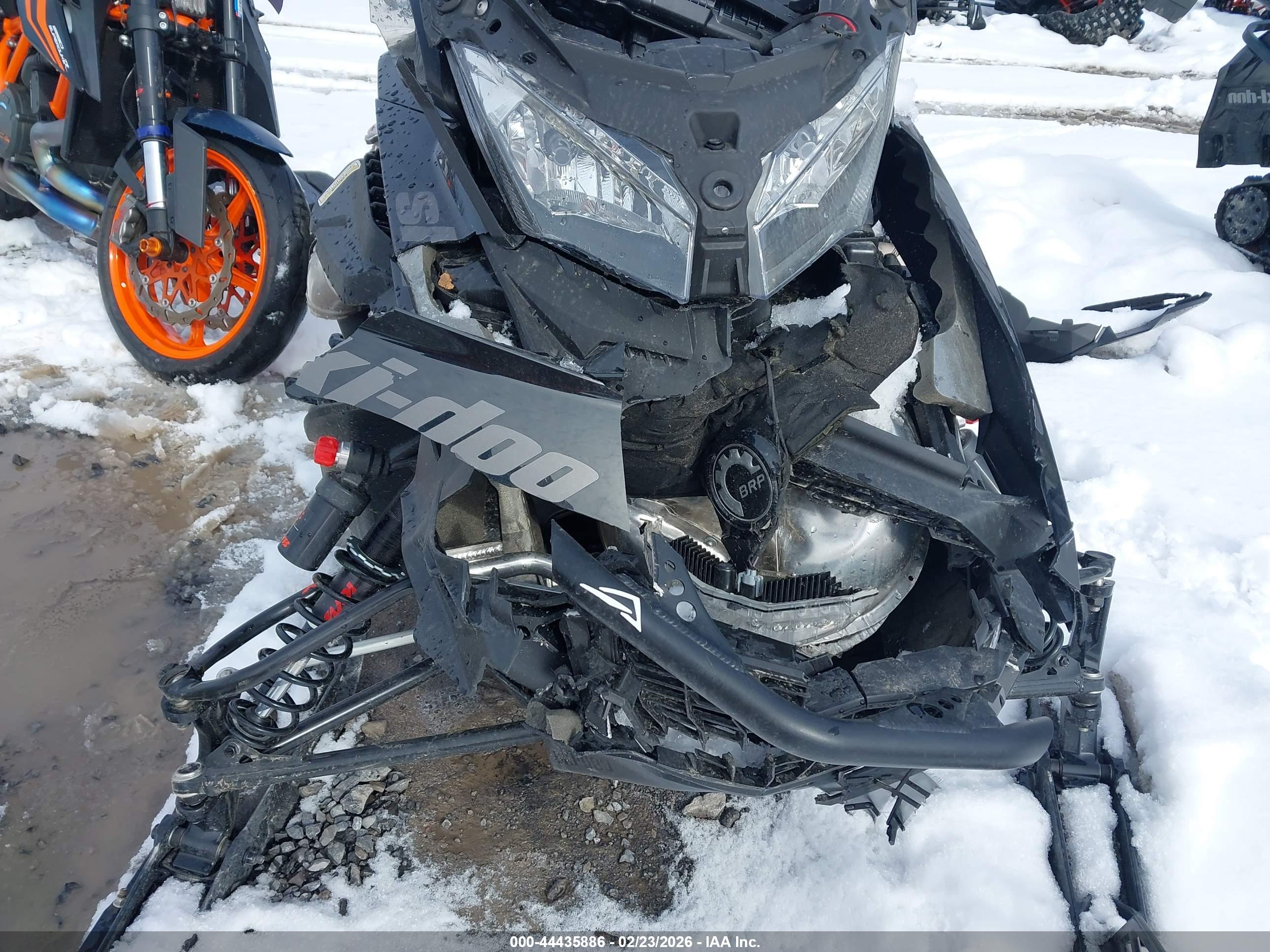 SKI DOO image 6