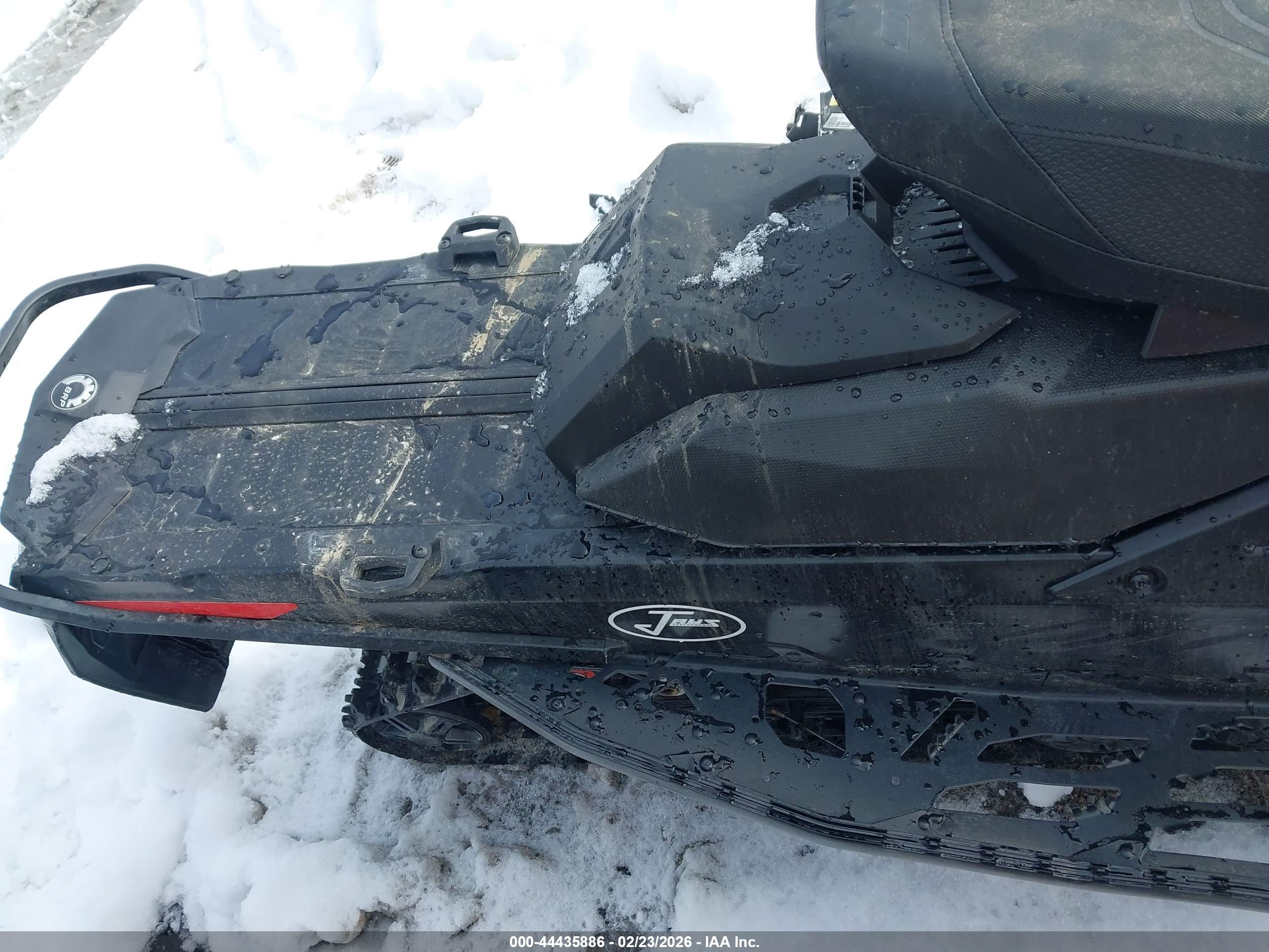 SKI DOO image 8
