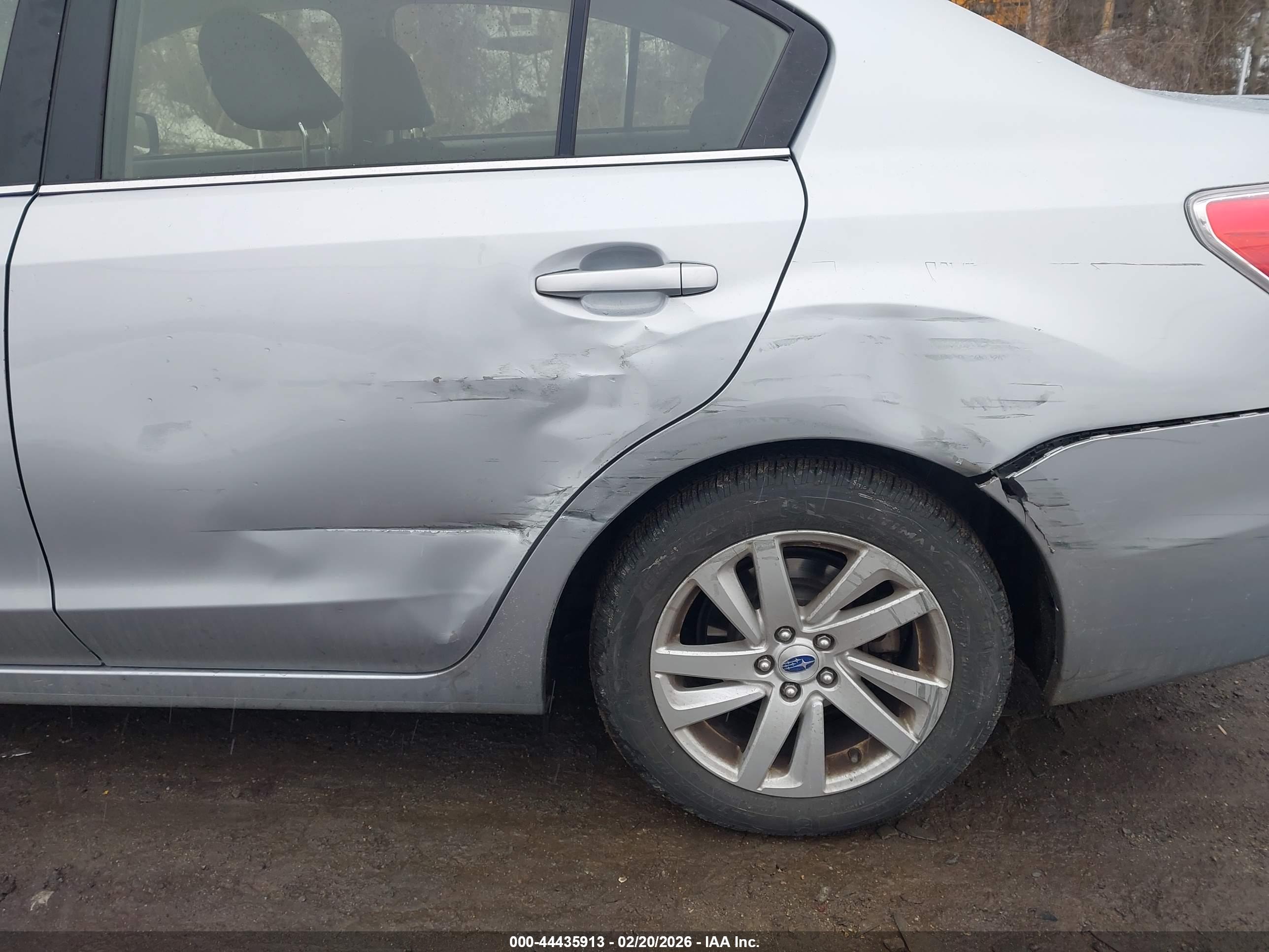 SUBARU IMPREZA image 6