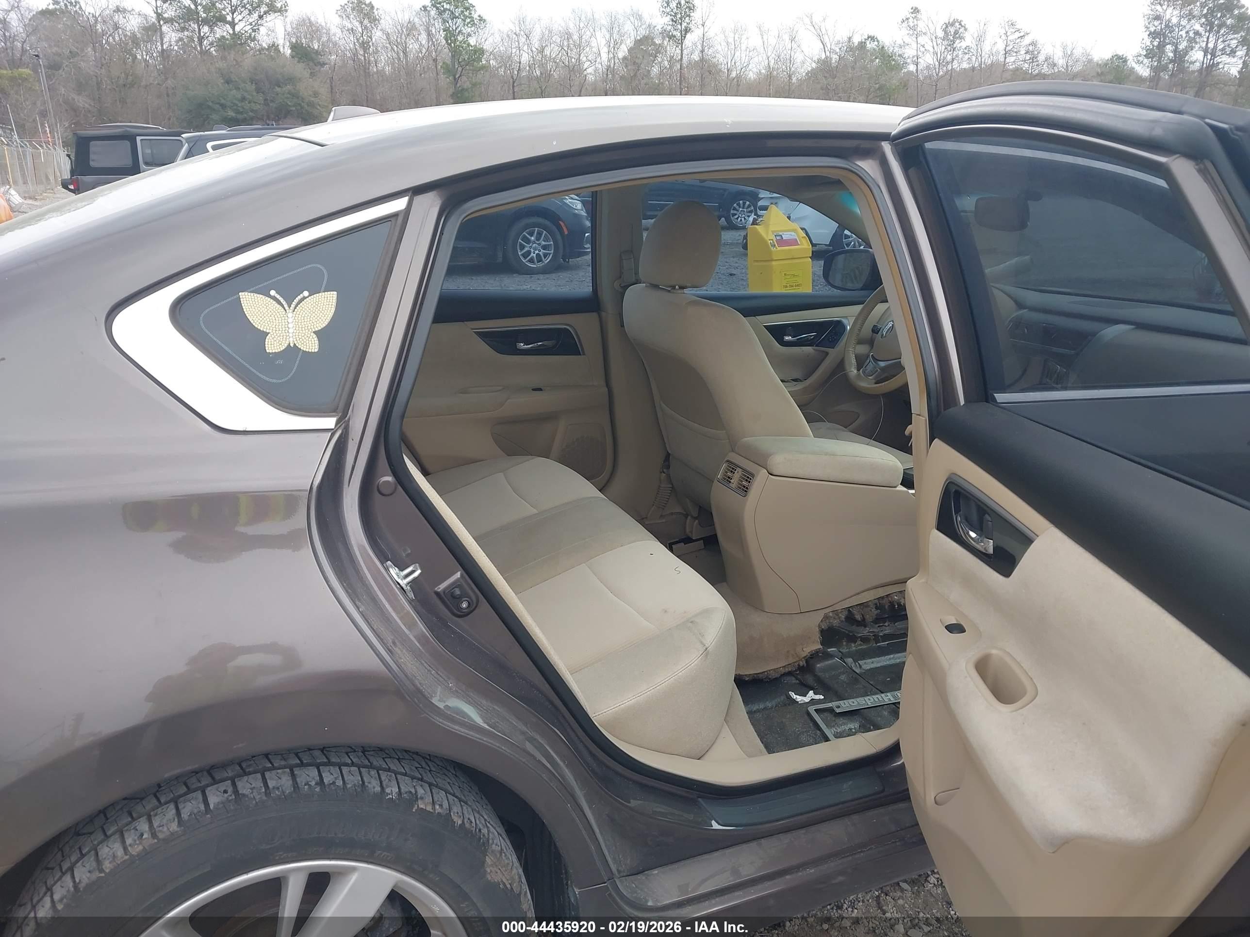 NISSAN ALTIMA image 8