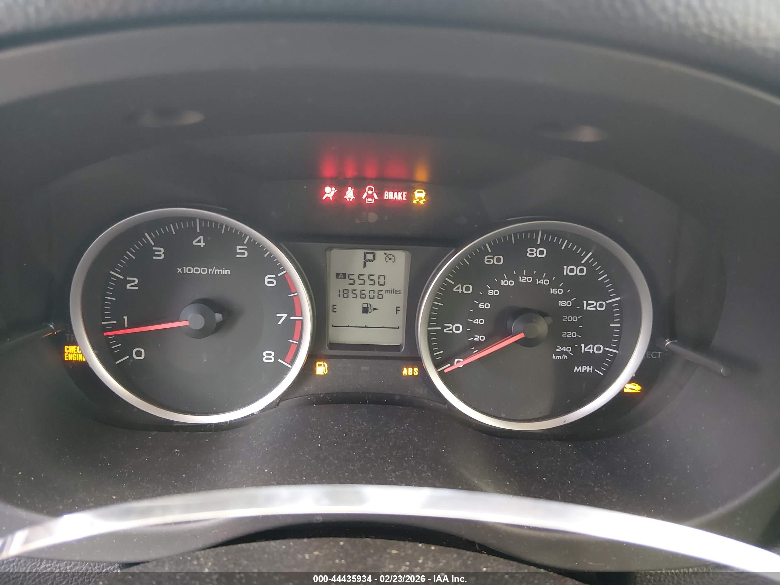 SUBARU FORESTER image 7