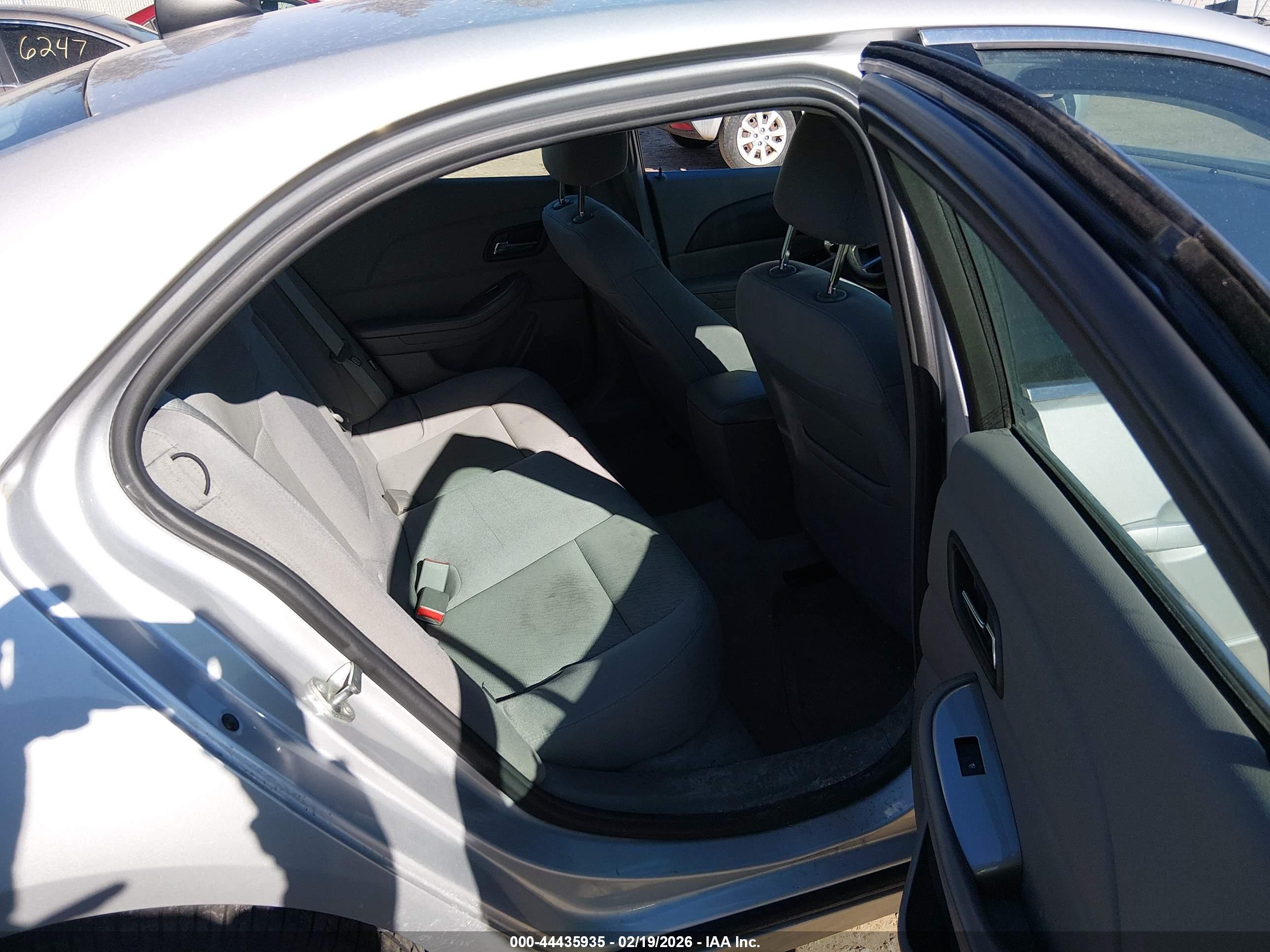 CHEVROLET MALIBU image 8
