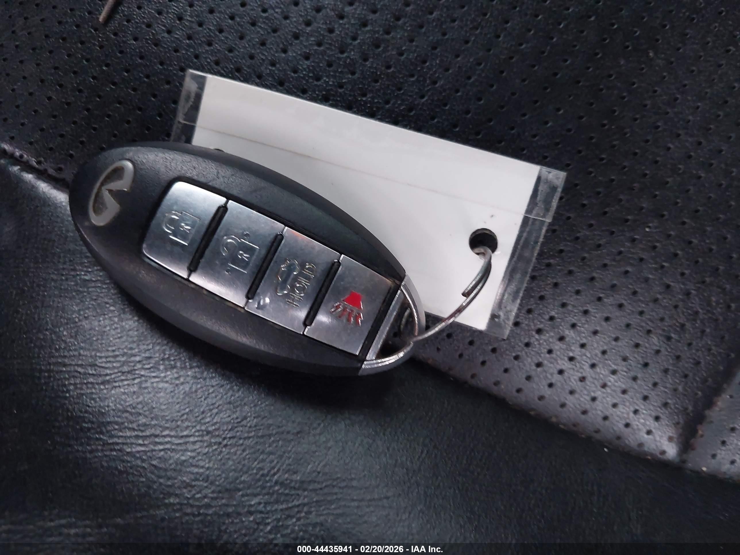 INFINITI M37X image 11