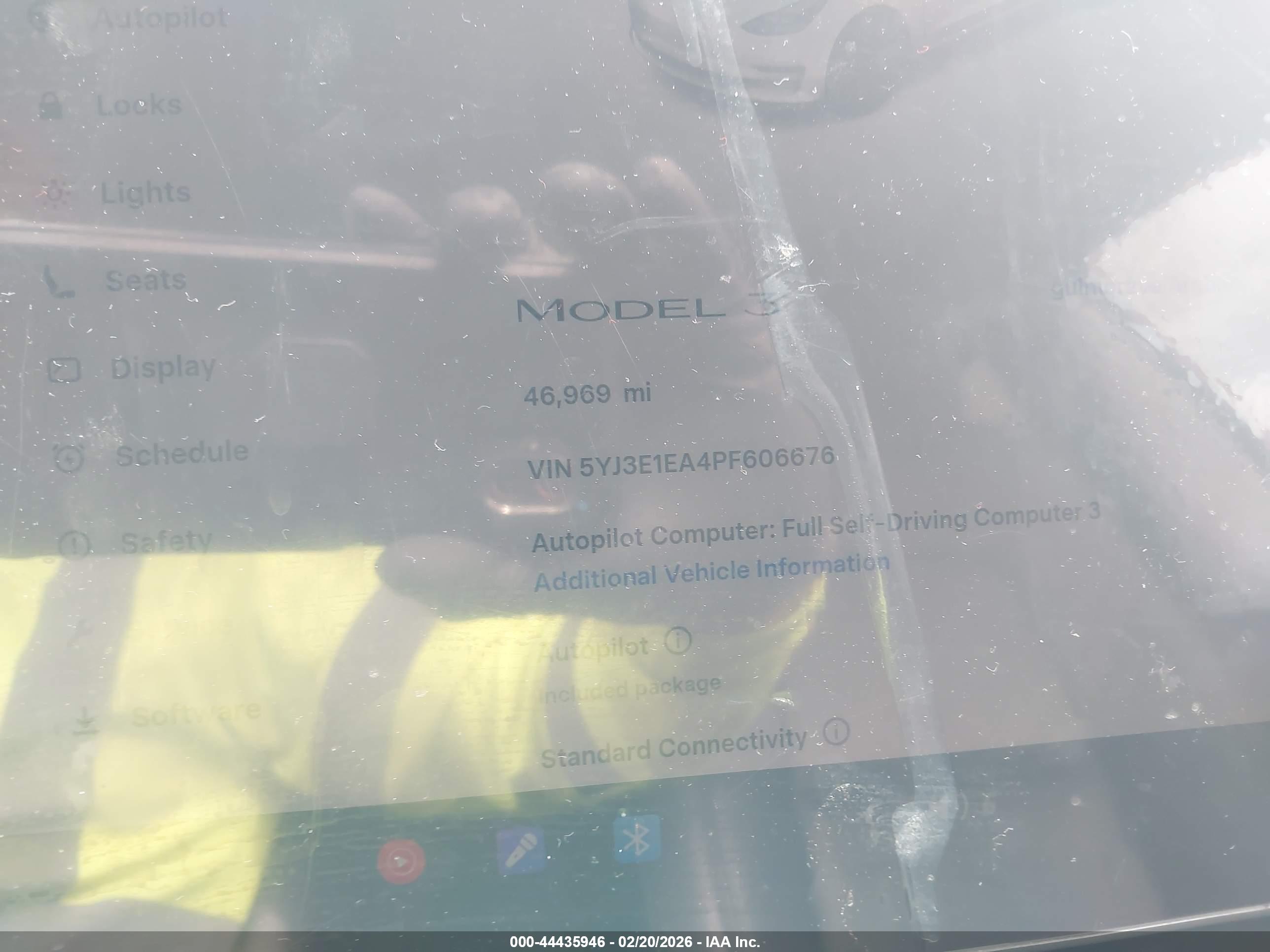 TESLA MODEL image 7