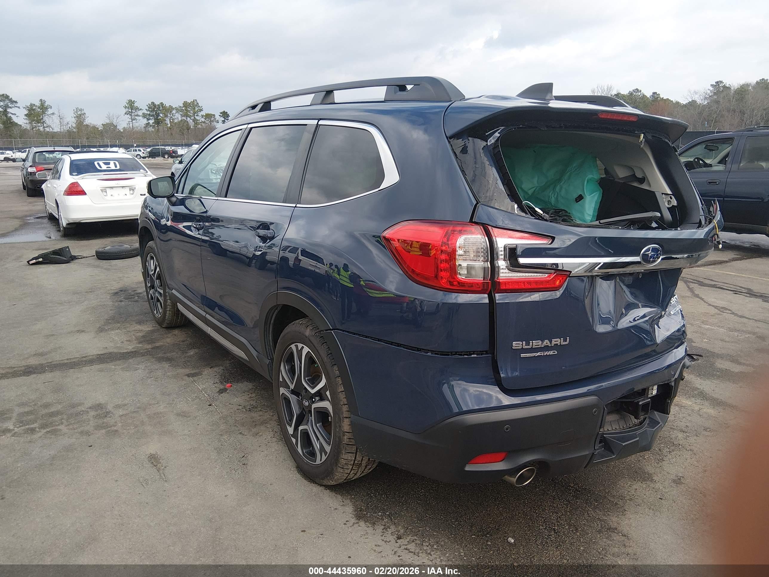 SUBARU ASCENT image 3
