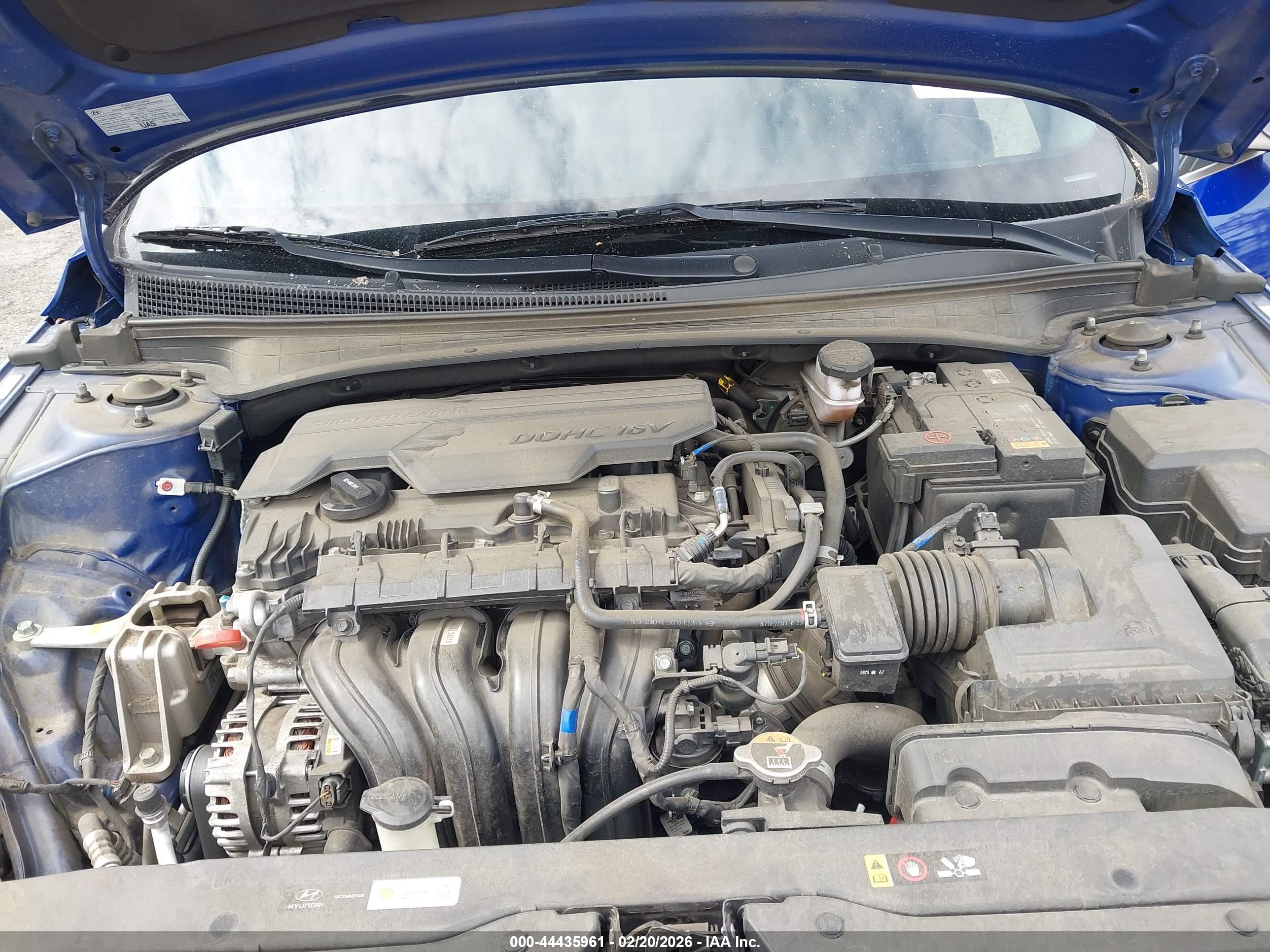 HYUNDAI ELANTRA image 10