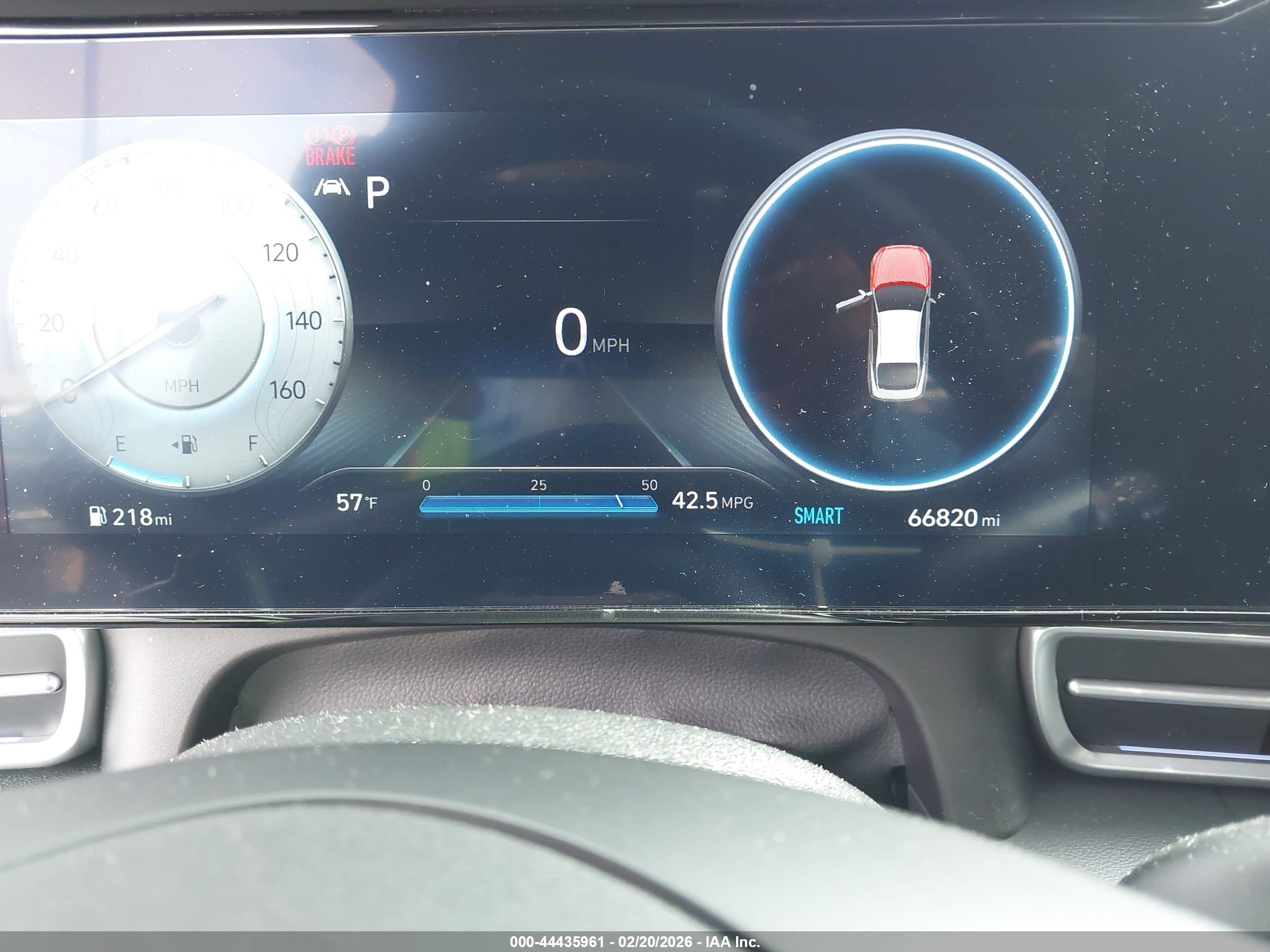 HYUNDAI ELANTRA image 7