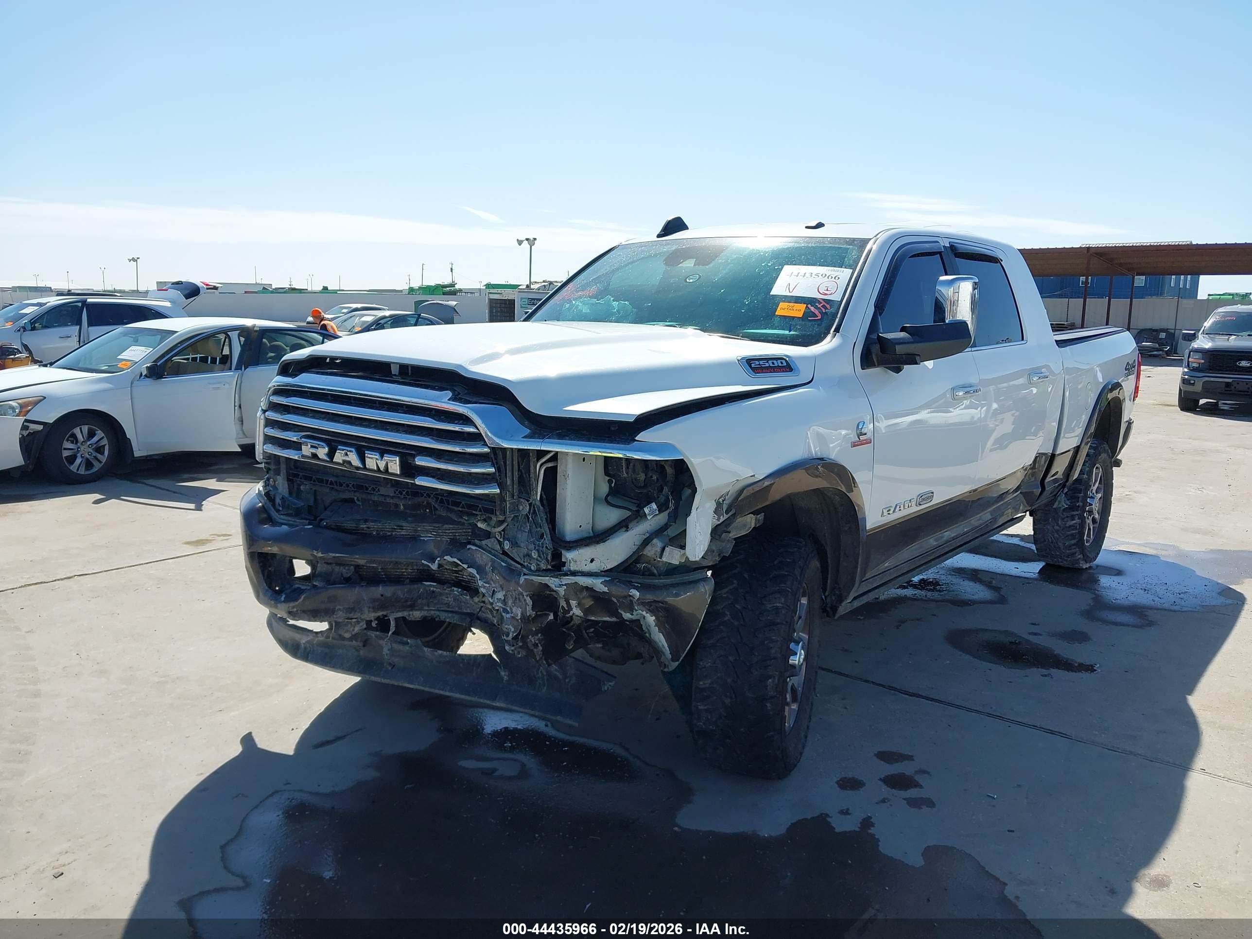 RAM 2500 image 6