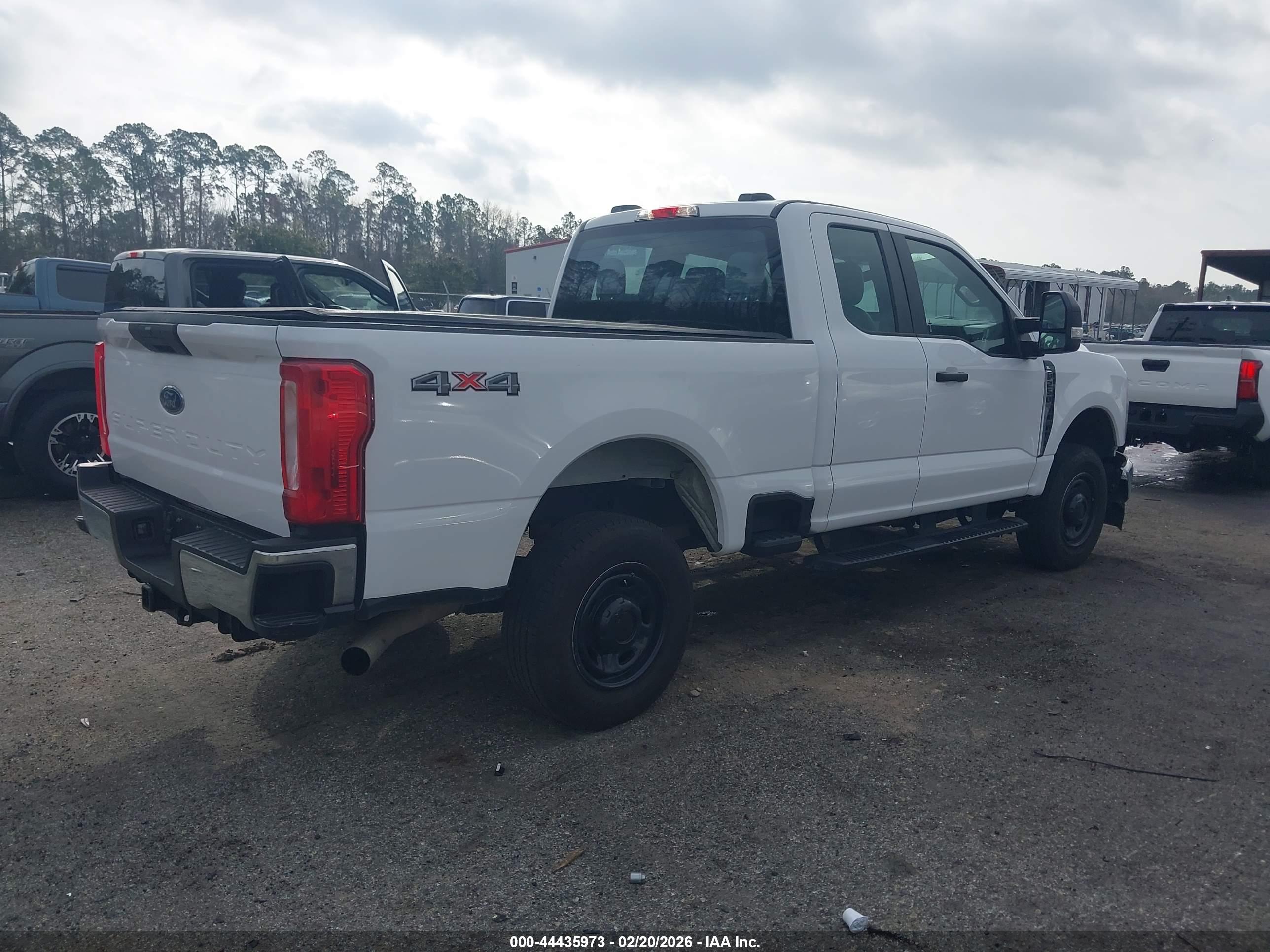 FORD F-250 image 4