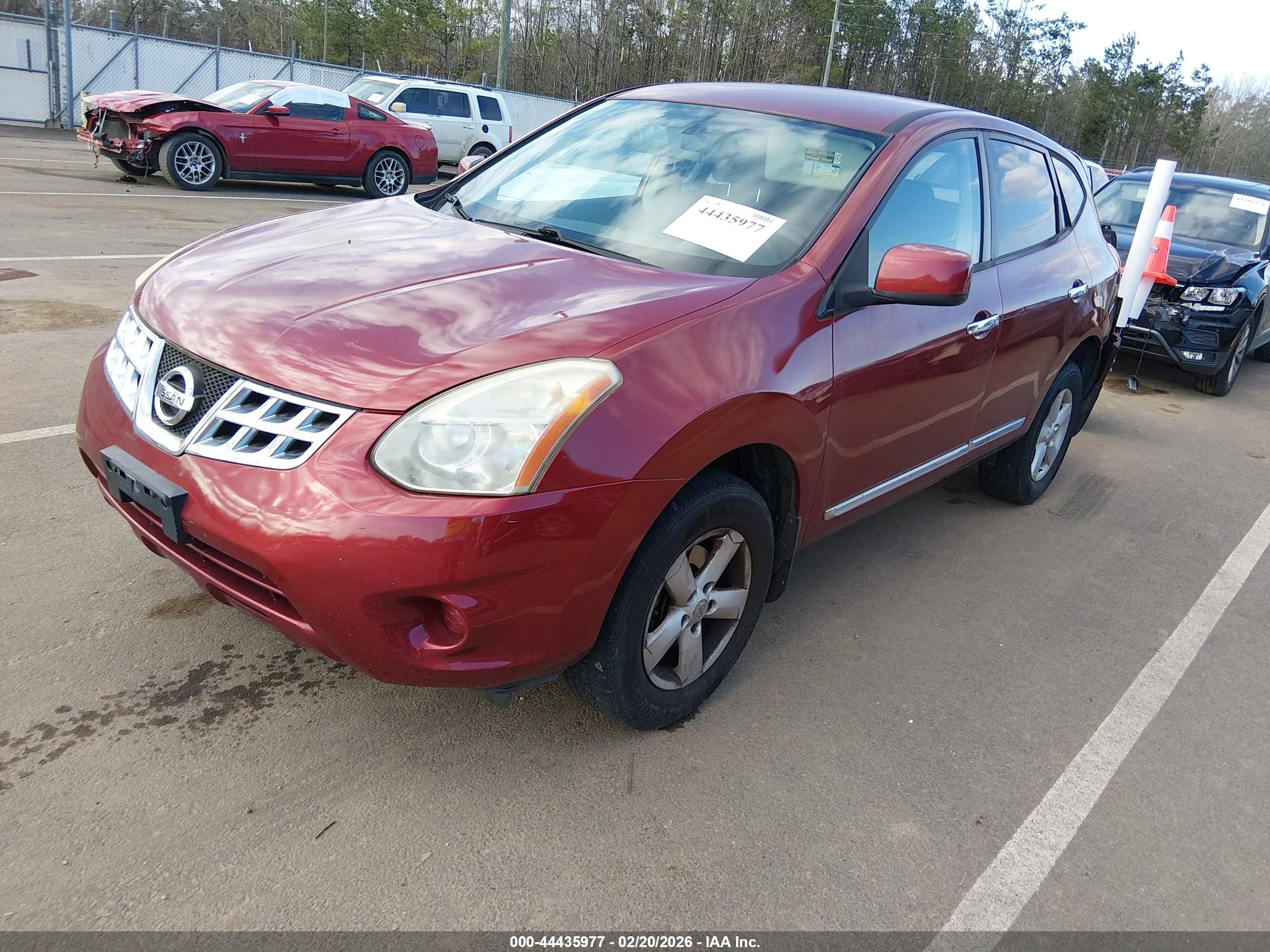 NISSAN ROGUE image 2