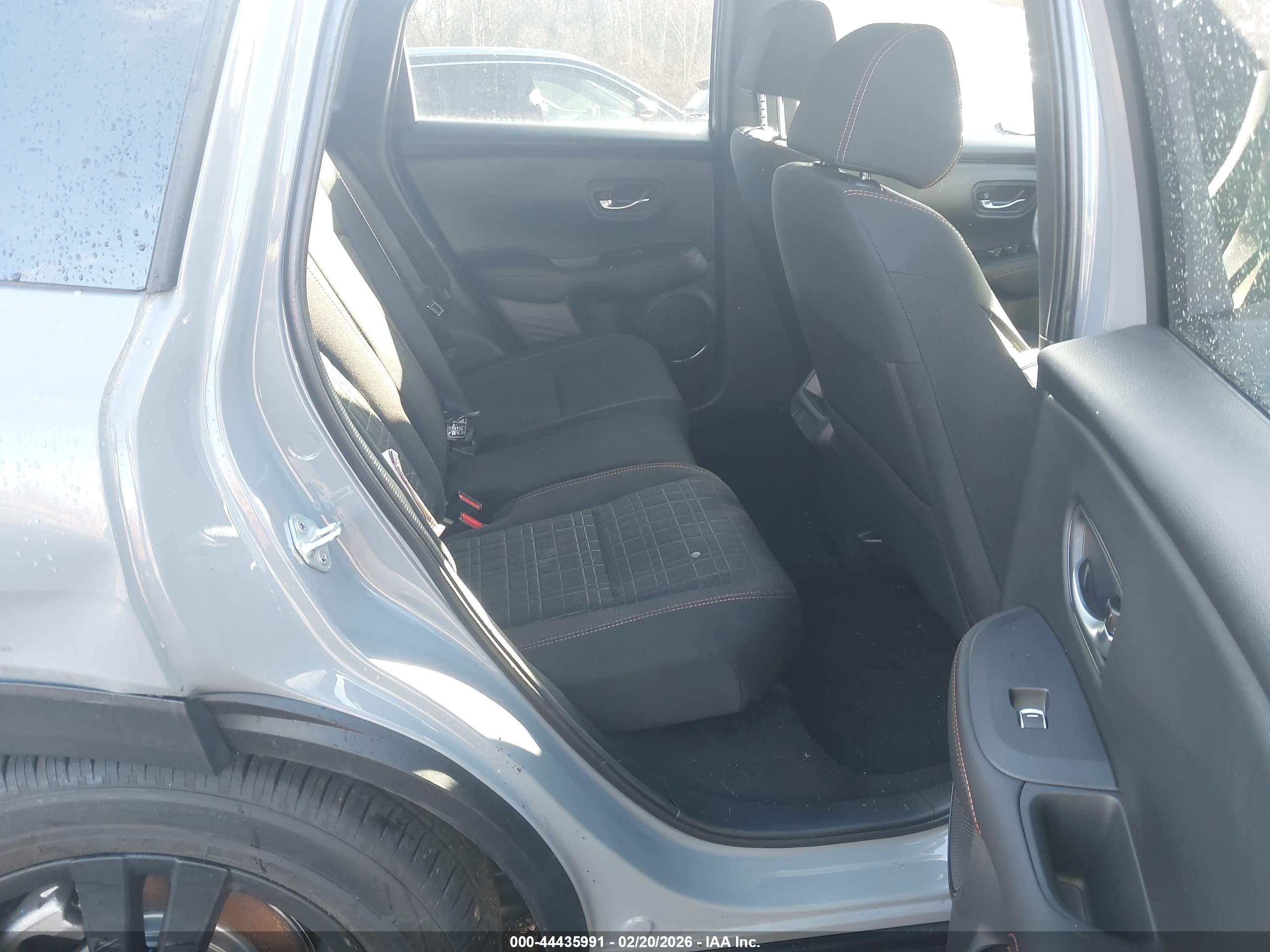 HONDA HR-V image 8