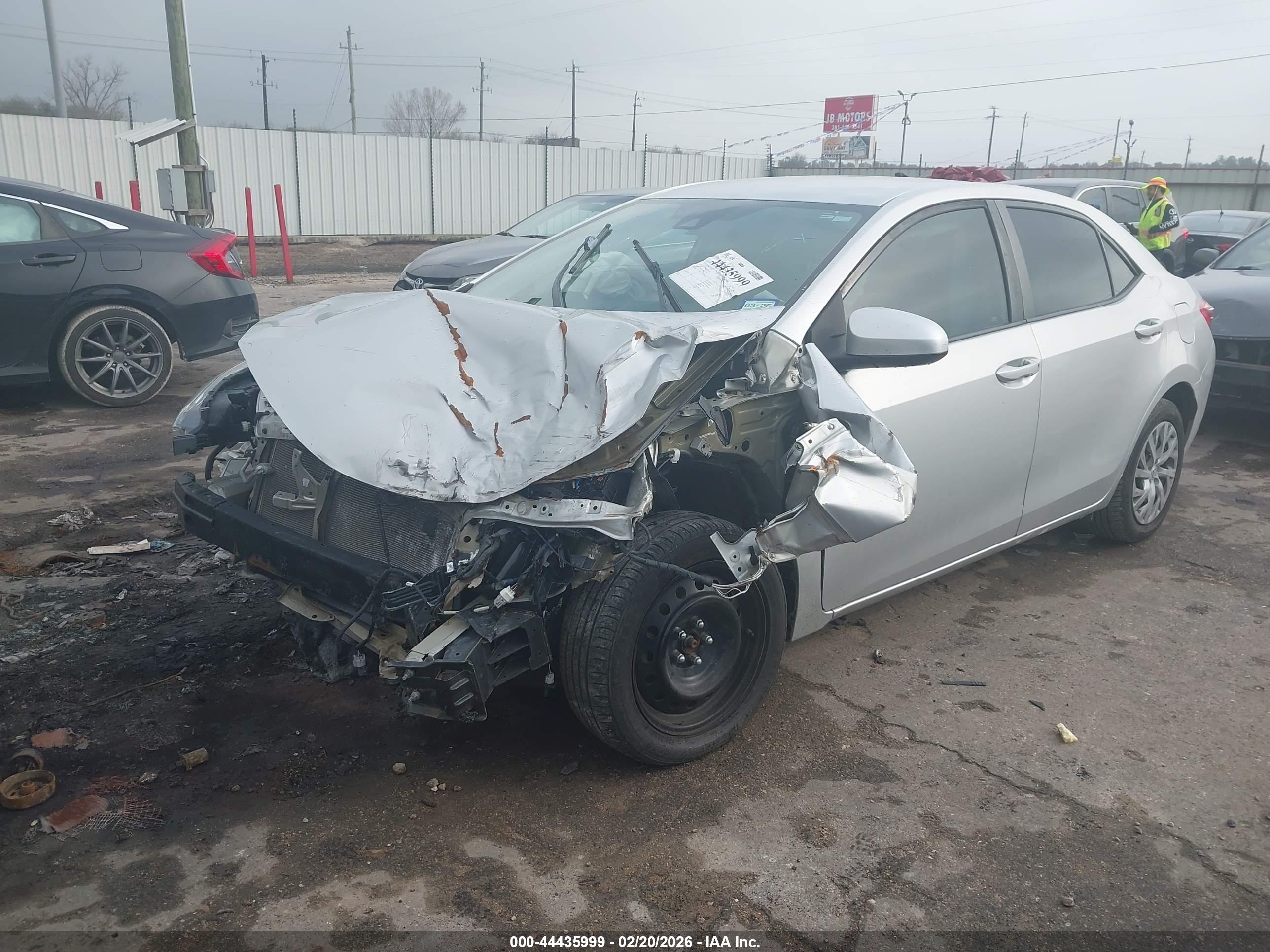 TOYOTA COROLLA image 2