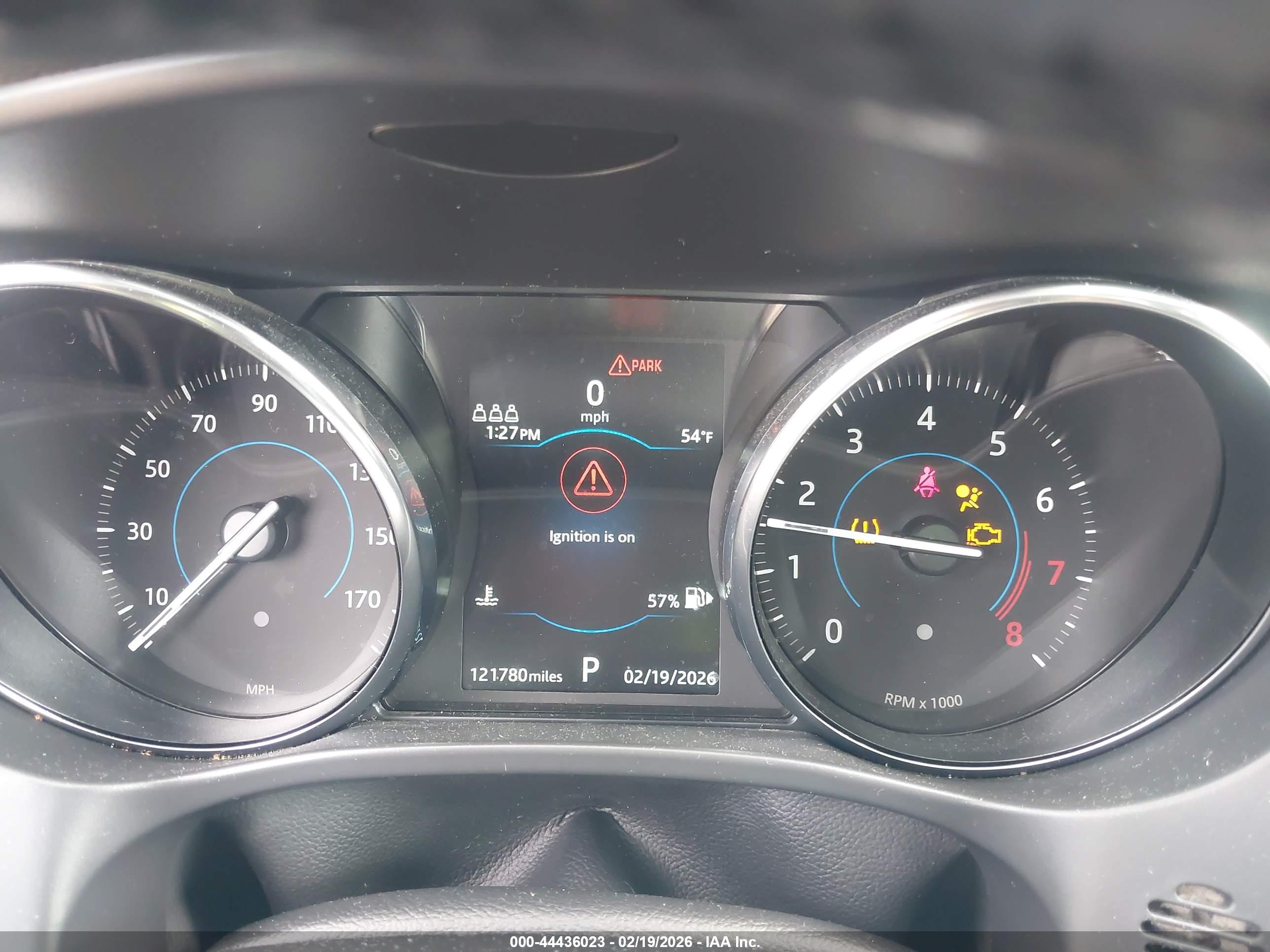 JAGUAR F-PACE image 7