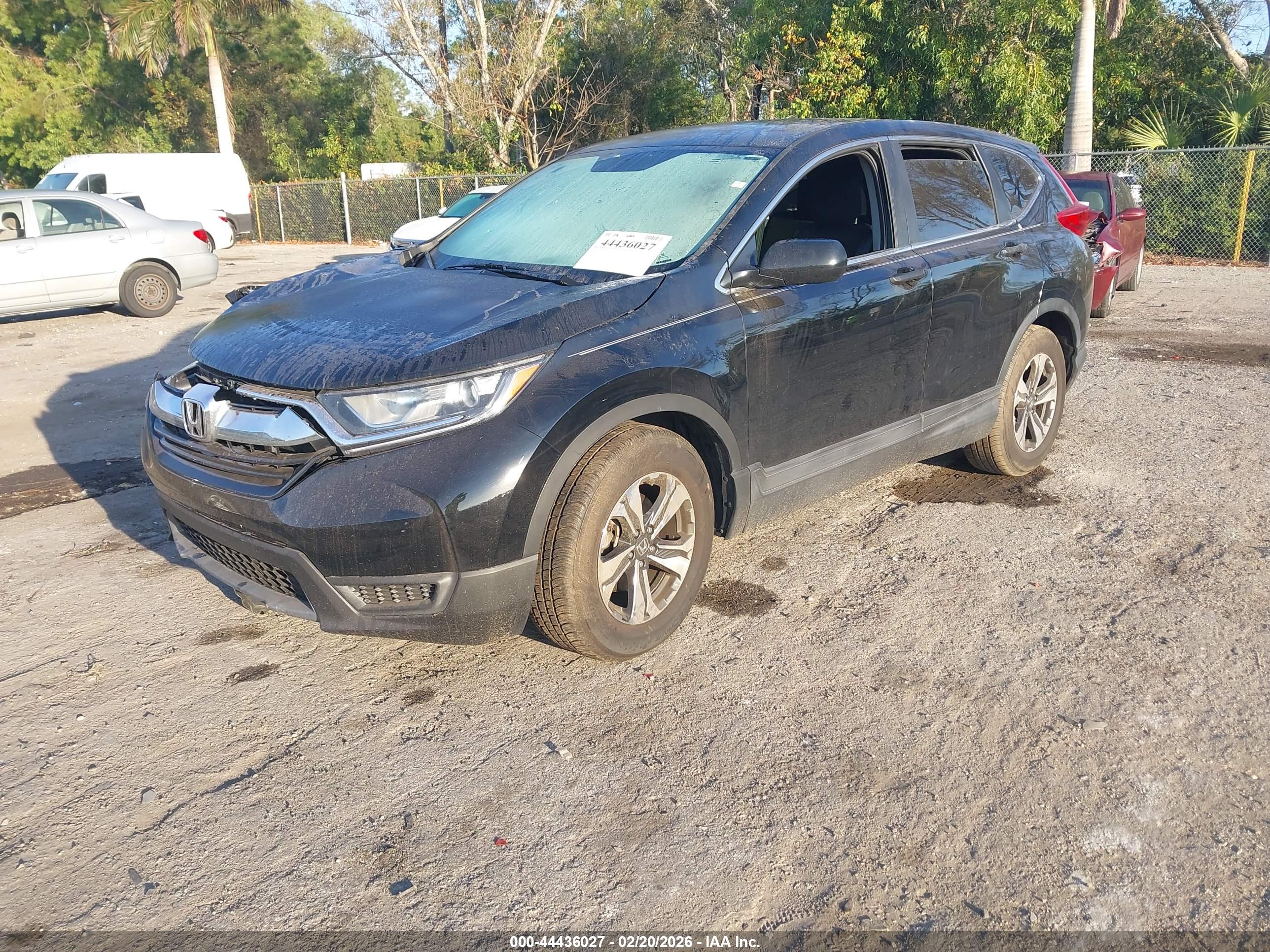 HONDA CR-V image 2