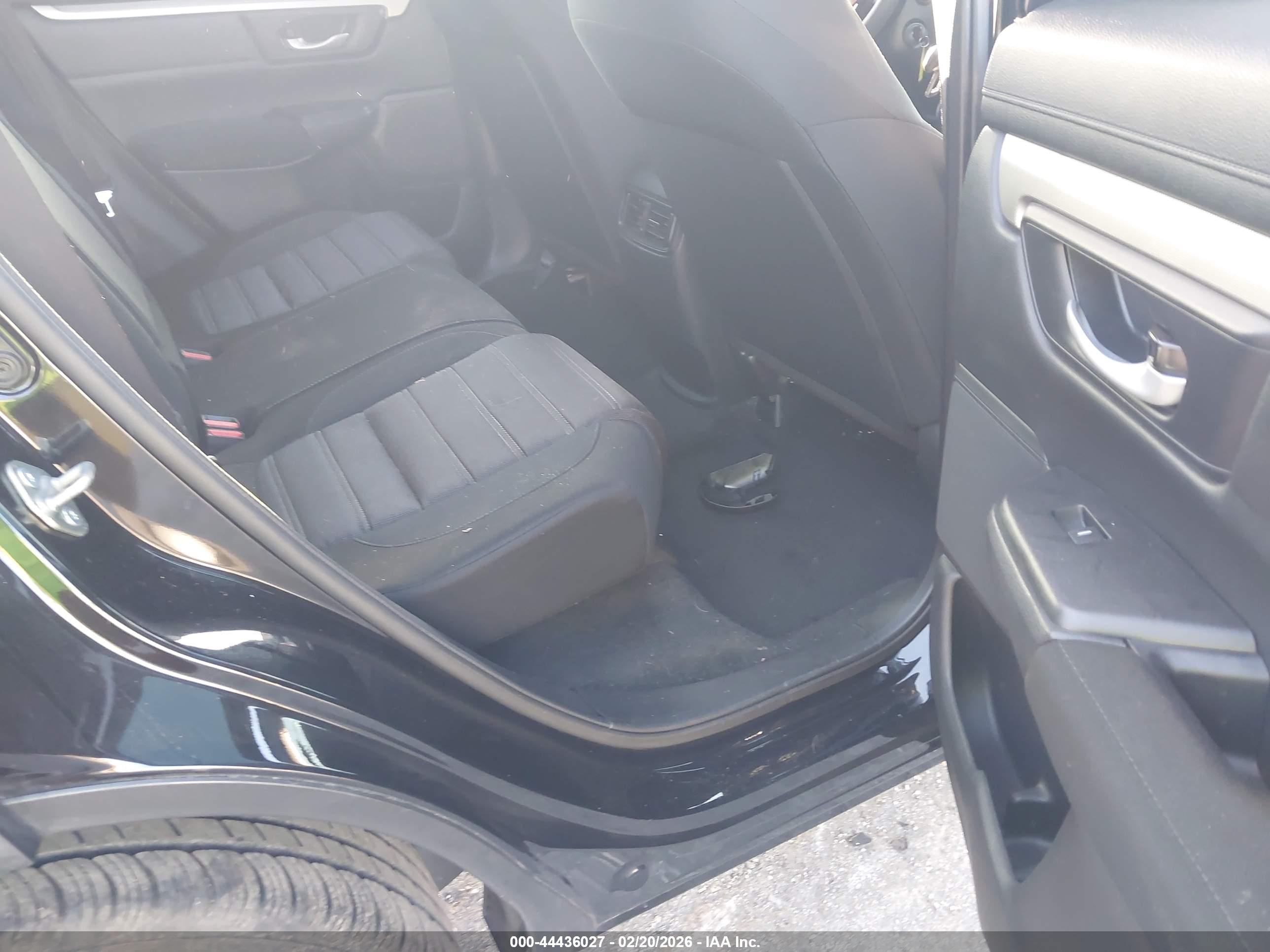 HONDA CR-V image 8