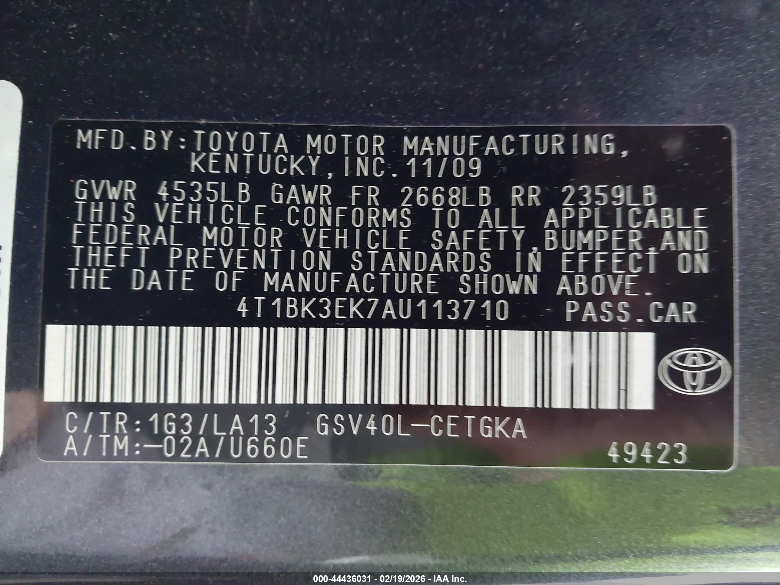TOYOTA CAMRY image 9