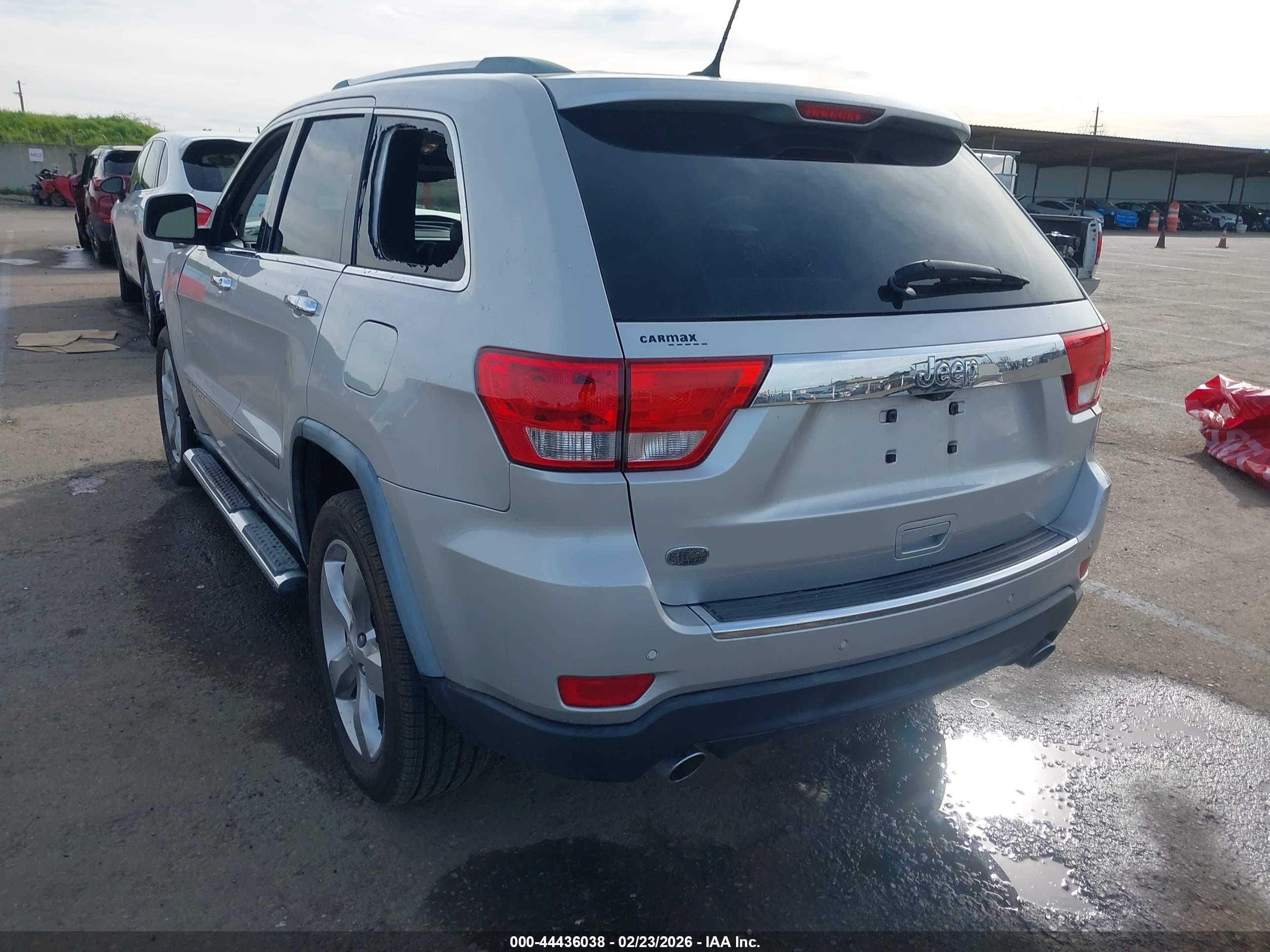 JEEP GRAND image 3