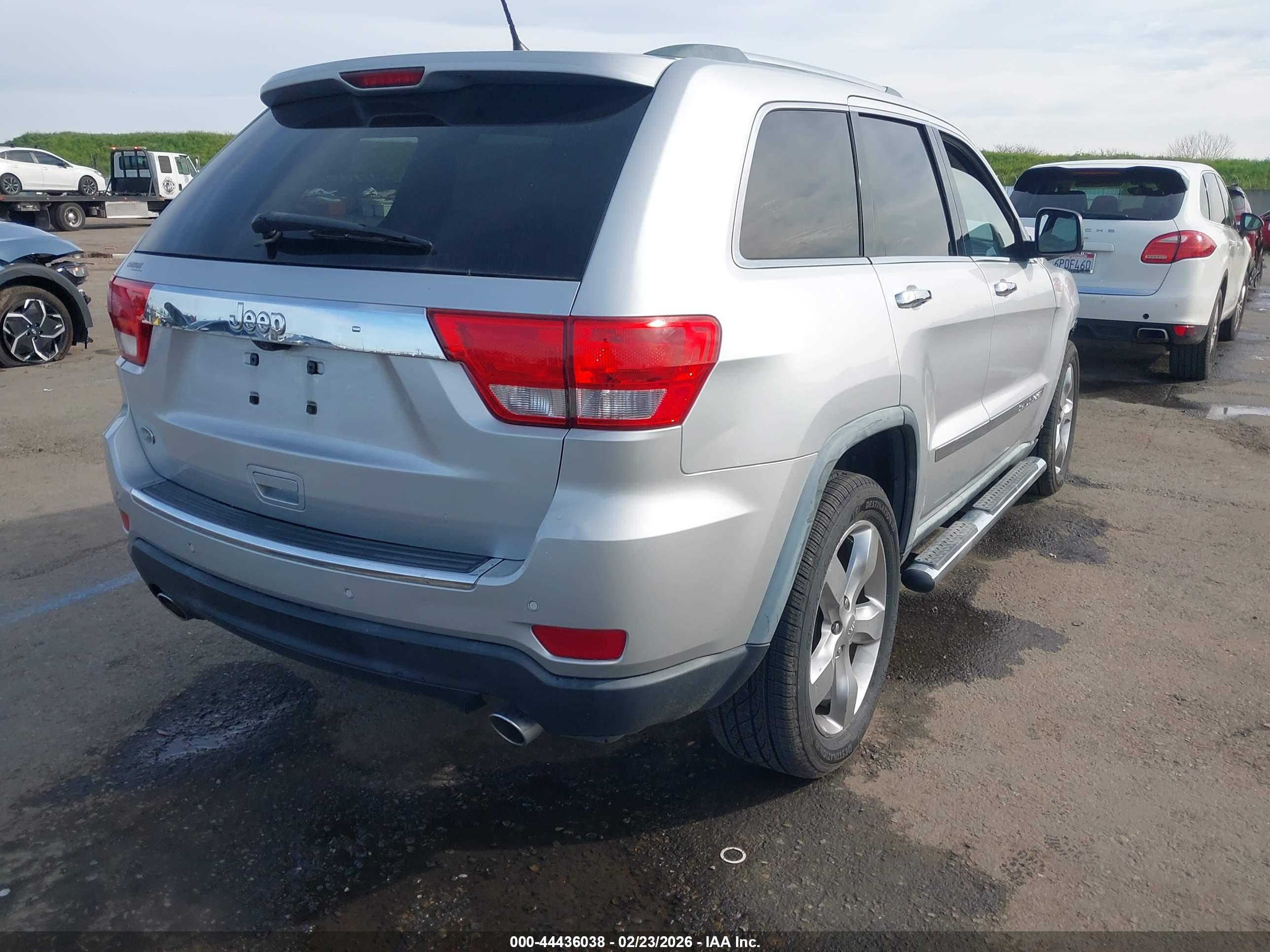 JEEP GRAND image 4