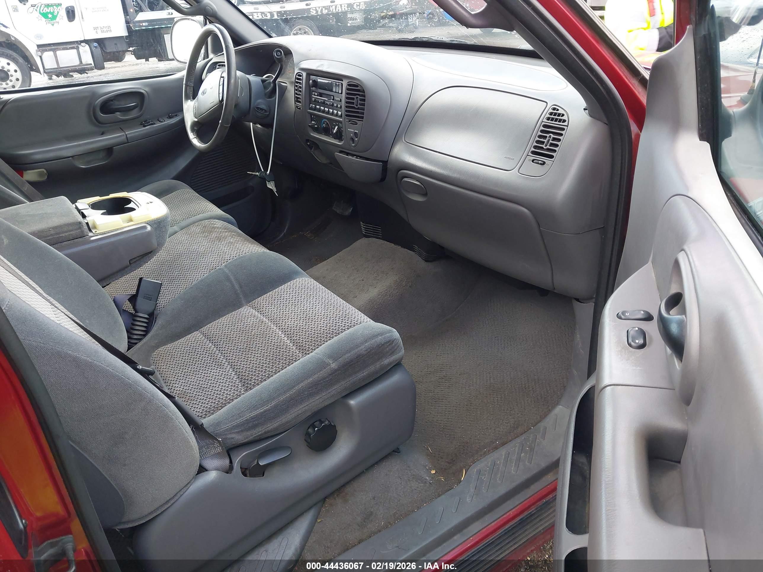 FORD F-150 image 5