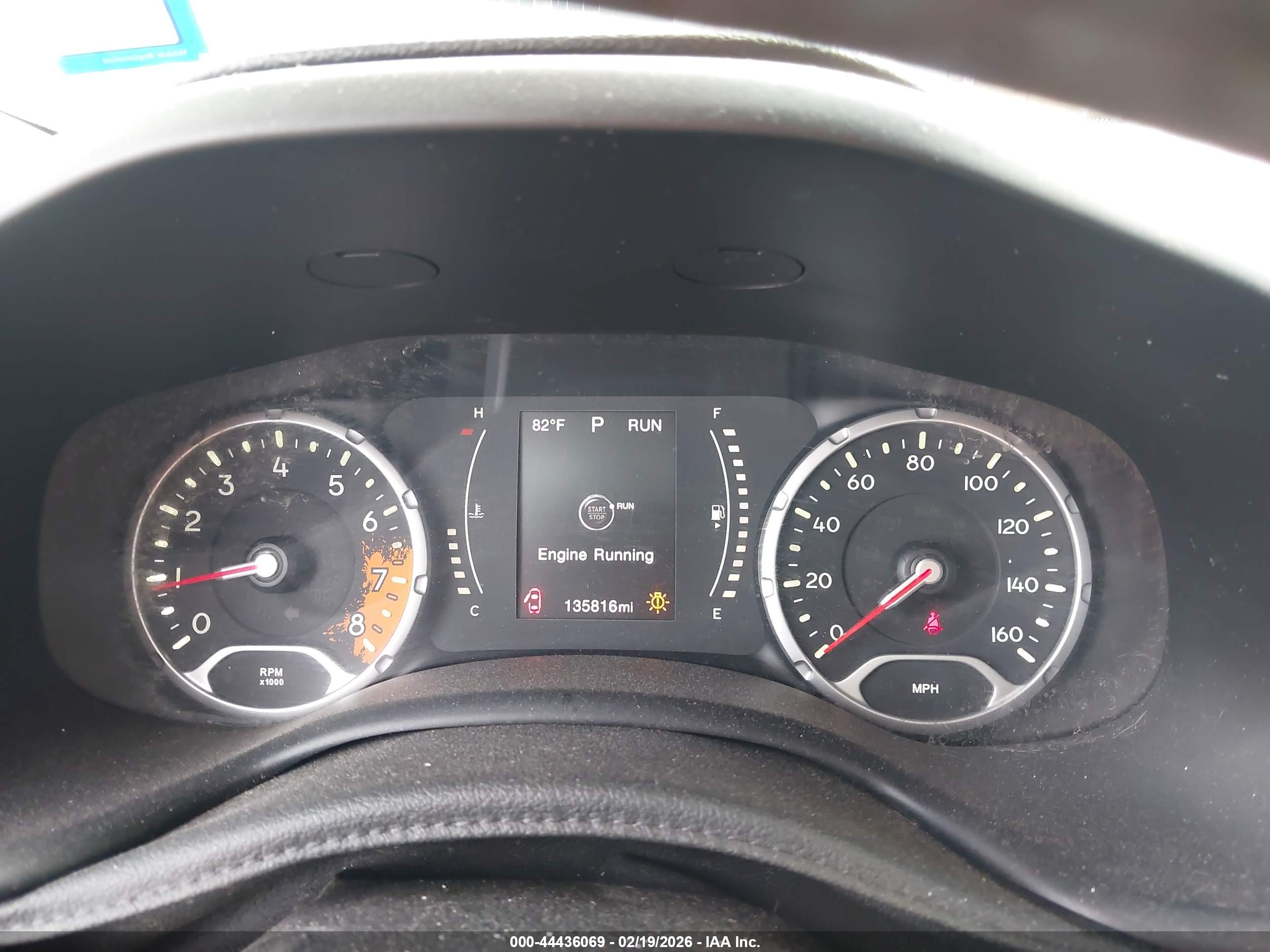 JEEP RENEGADE image 7