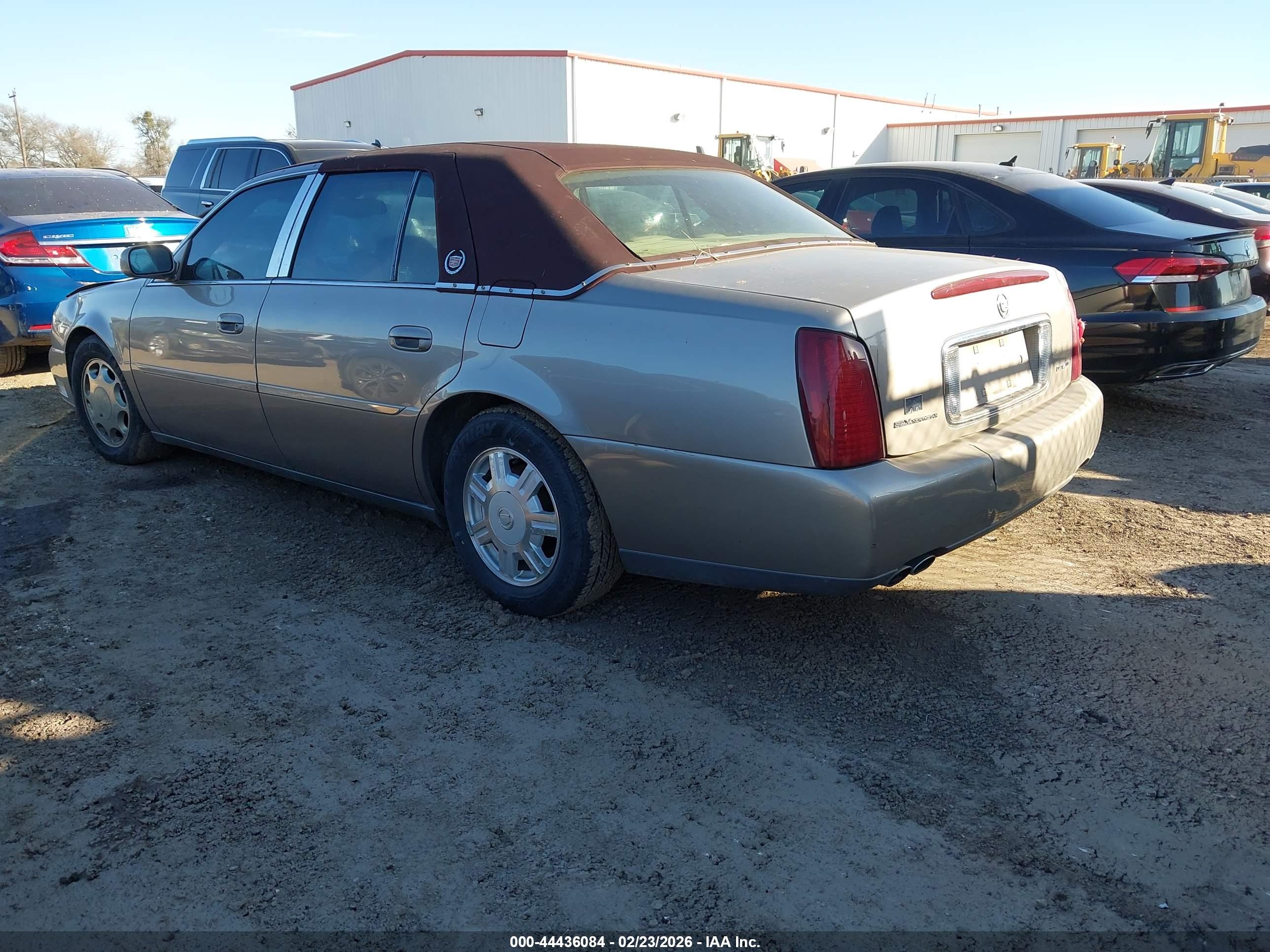 CADILLAC DEVILLE image 3
