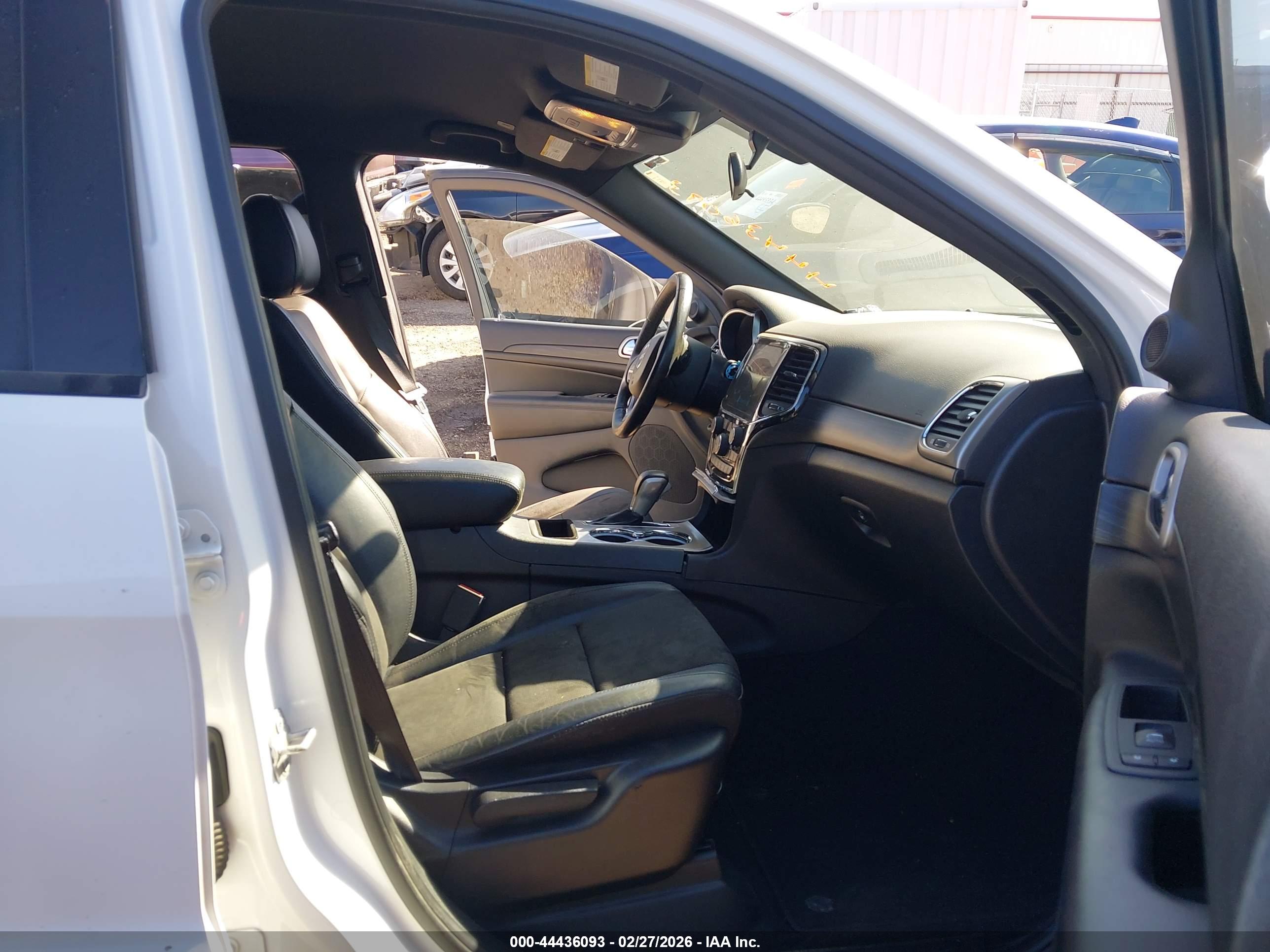 JEEP GRAND image 5