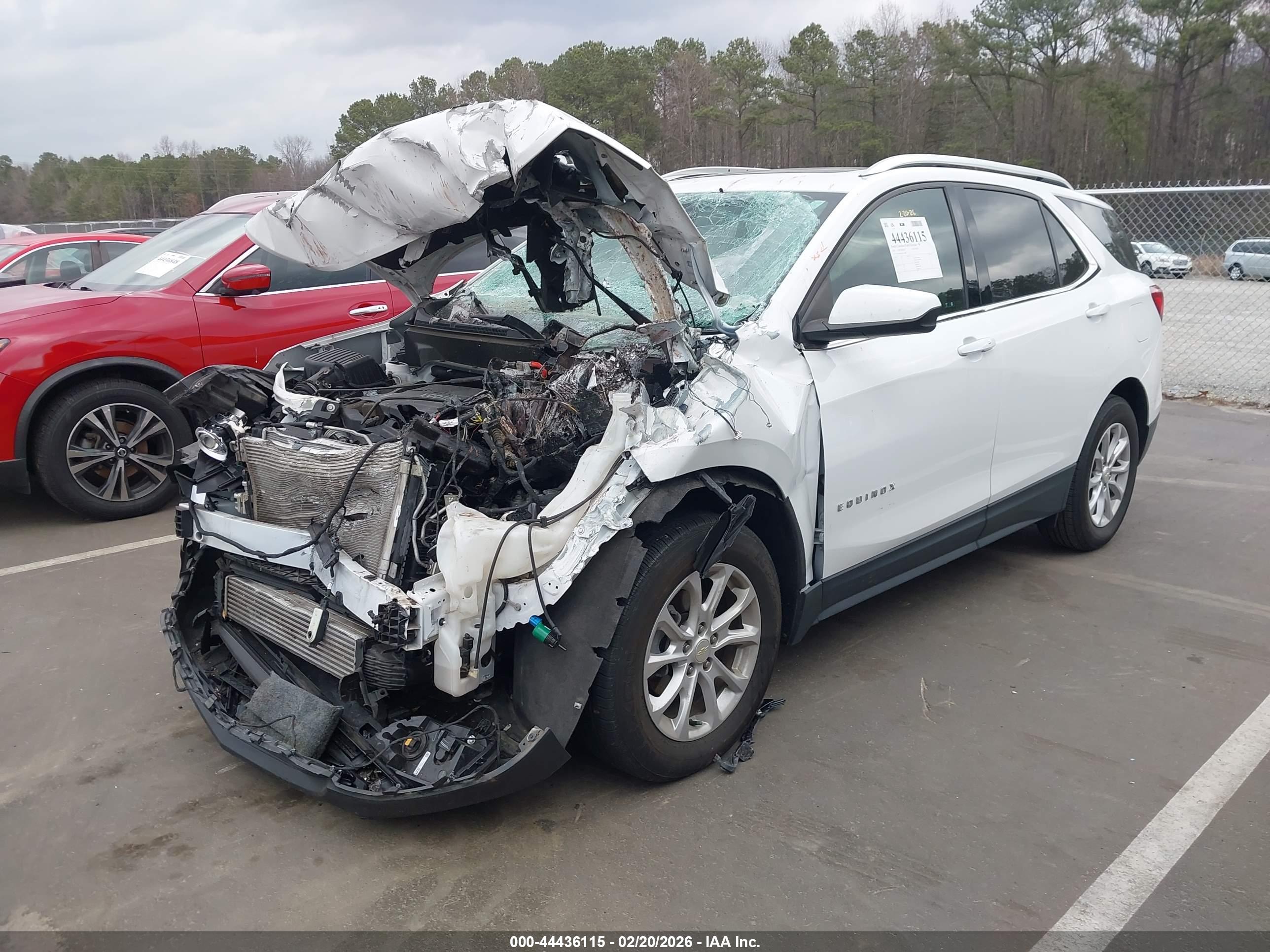 CHEVROLET EQUINOX image 2