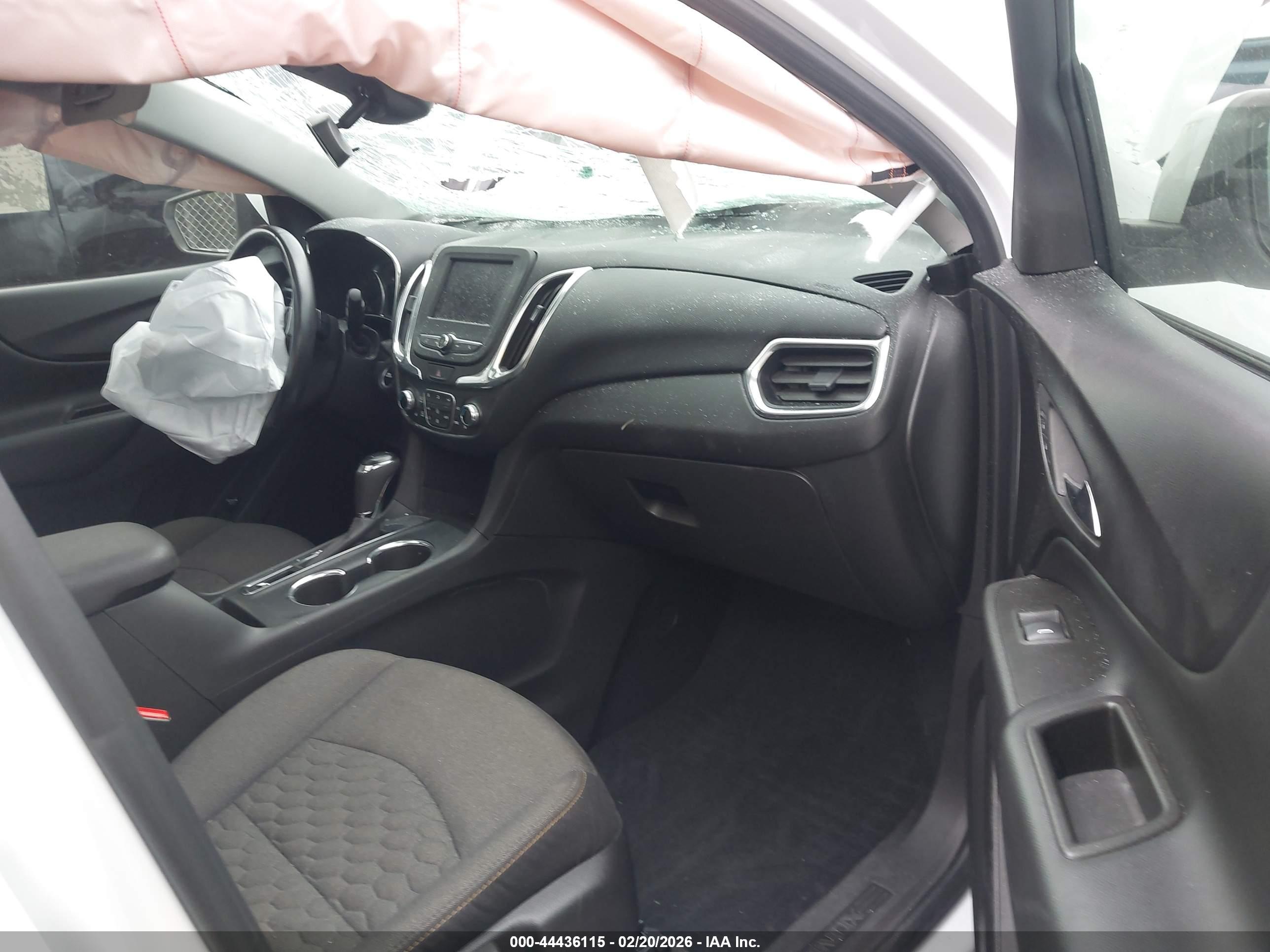 CHEVROLET EQUINOX image 5