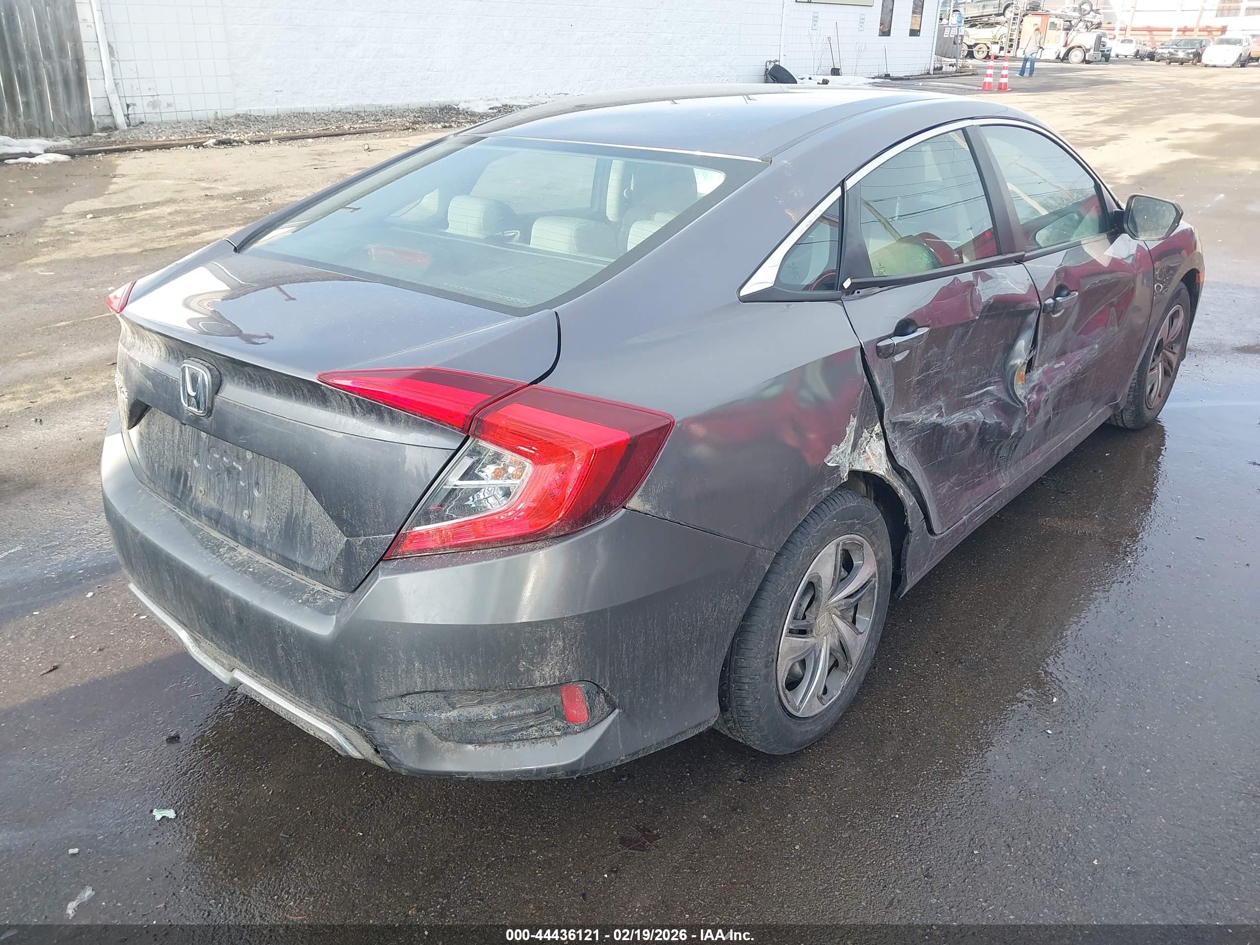 HONDA CIVIC image 4