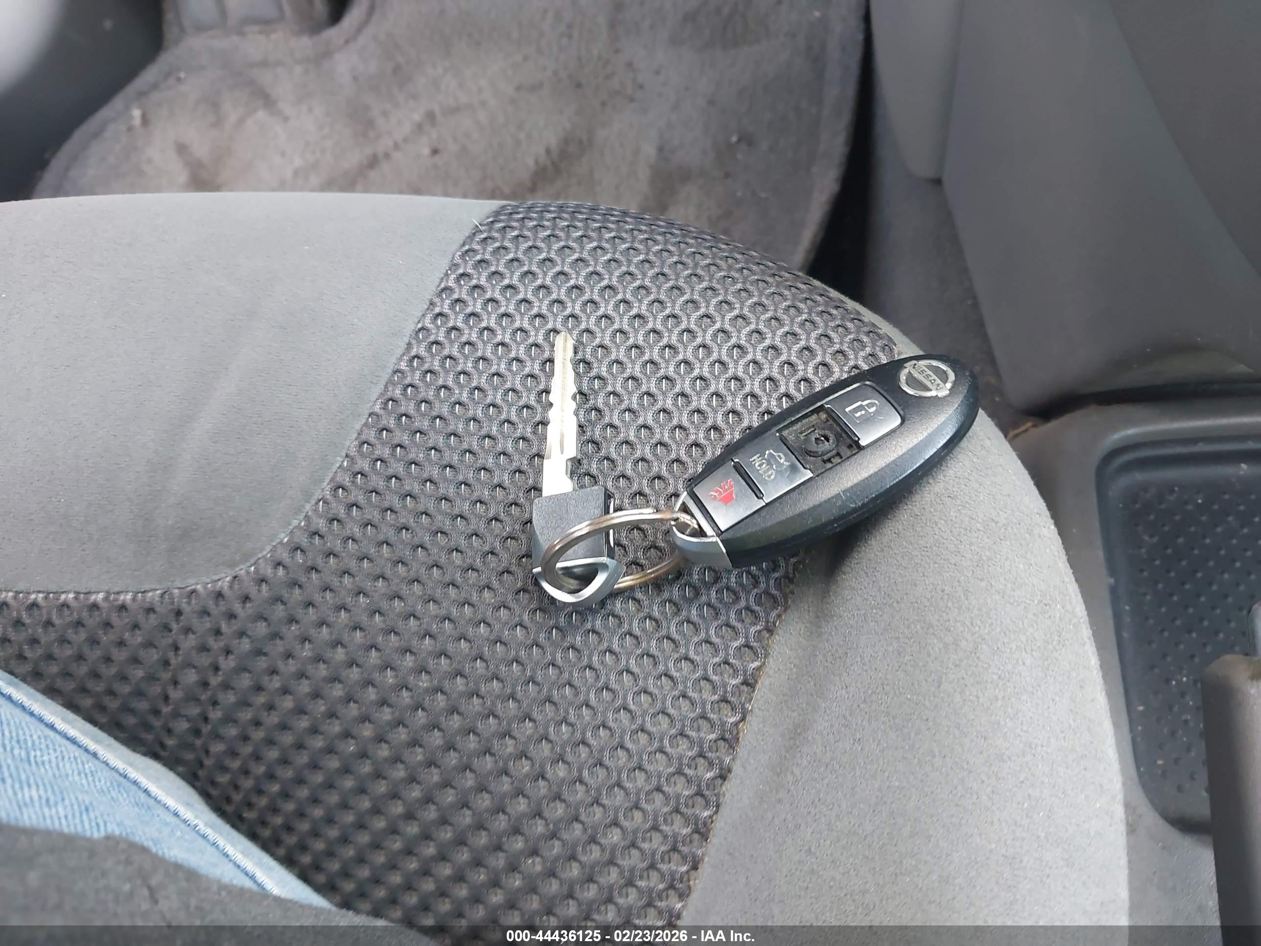 NISSAN SENTRA image 11