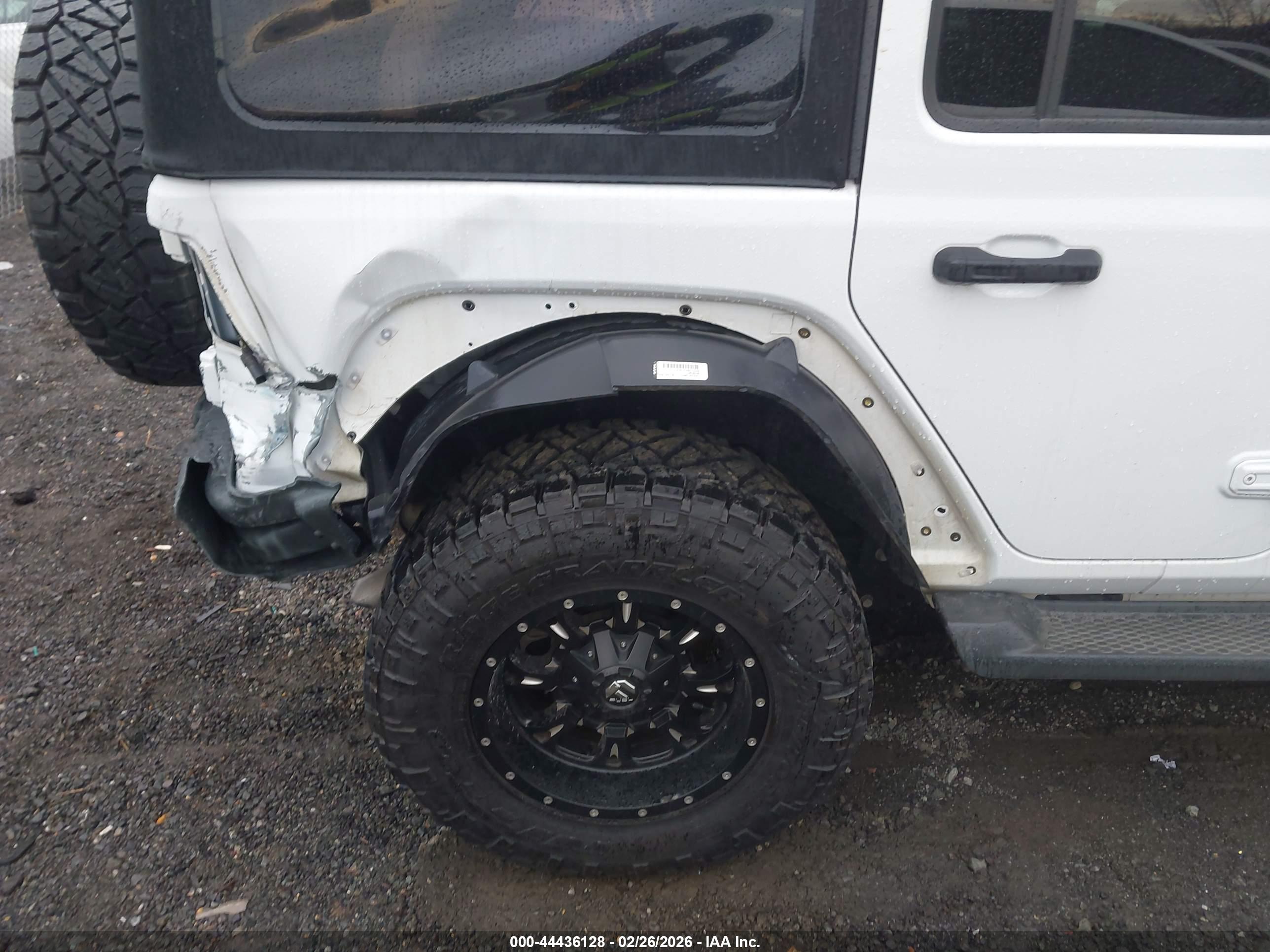 JEEP WRANGLER image 6