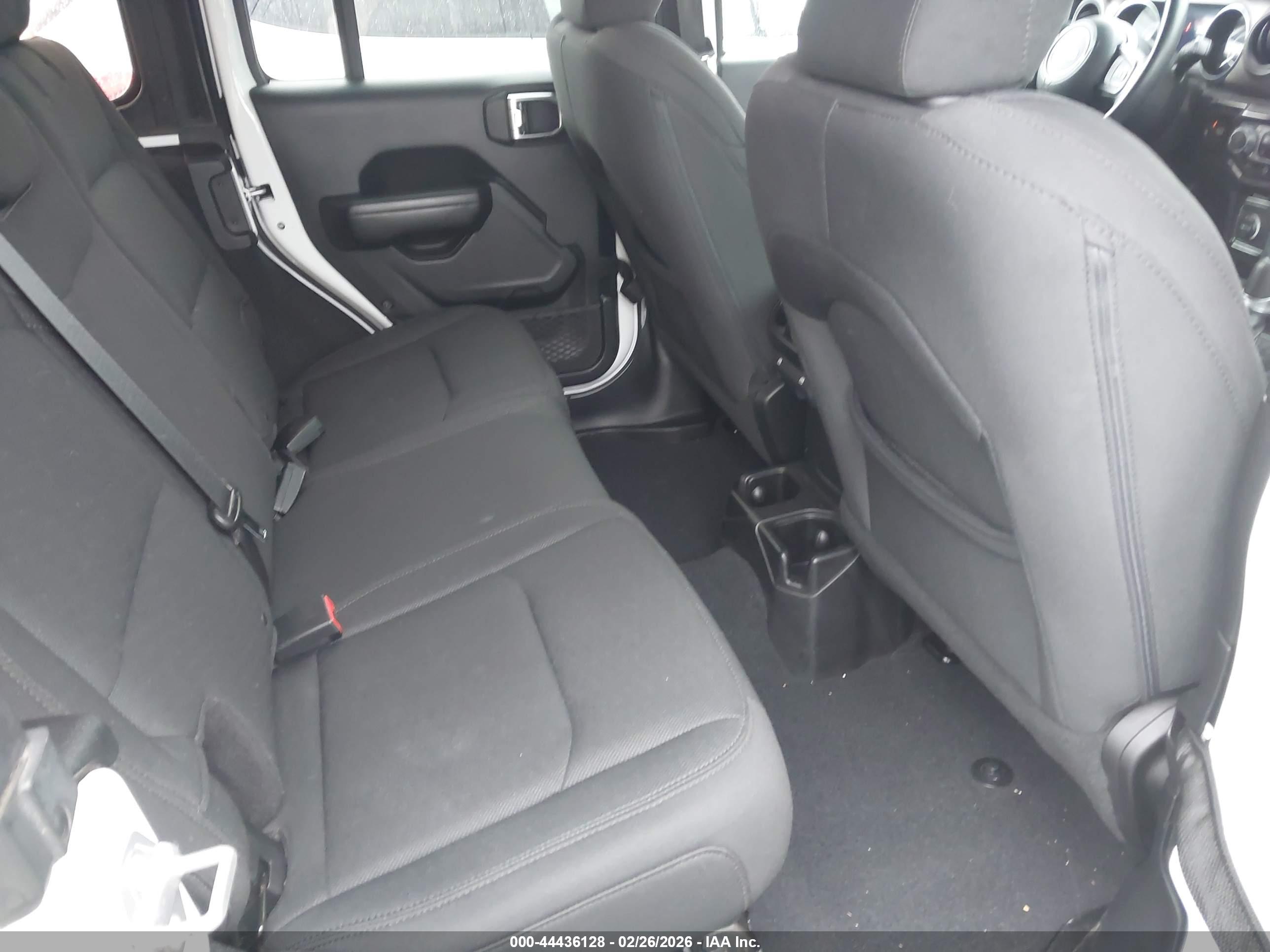 JEEP WRANGLER image 8