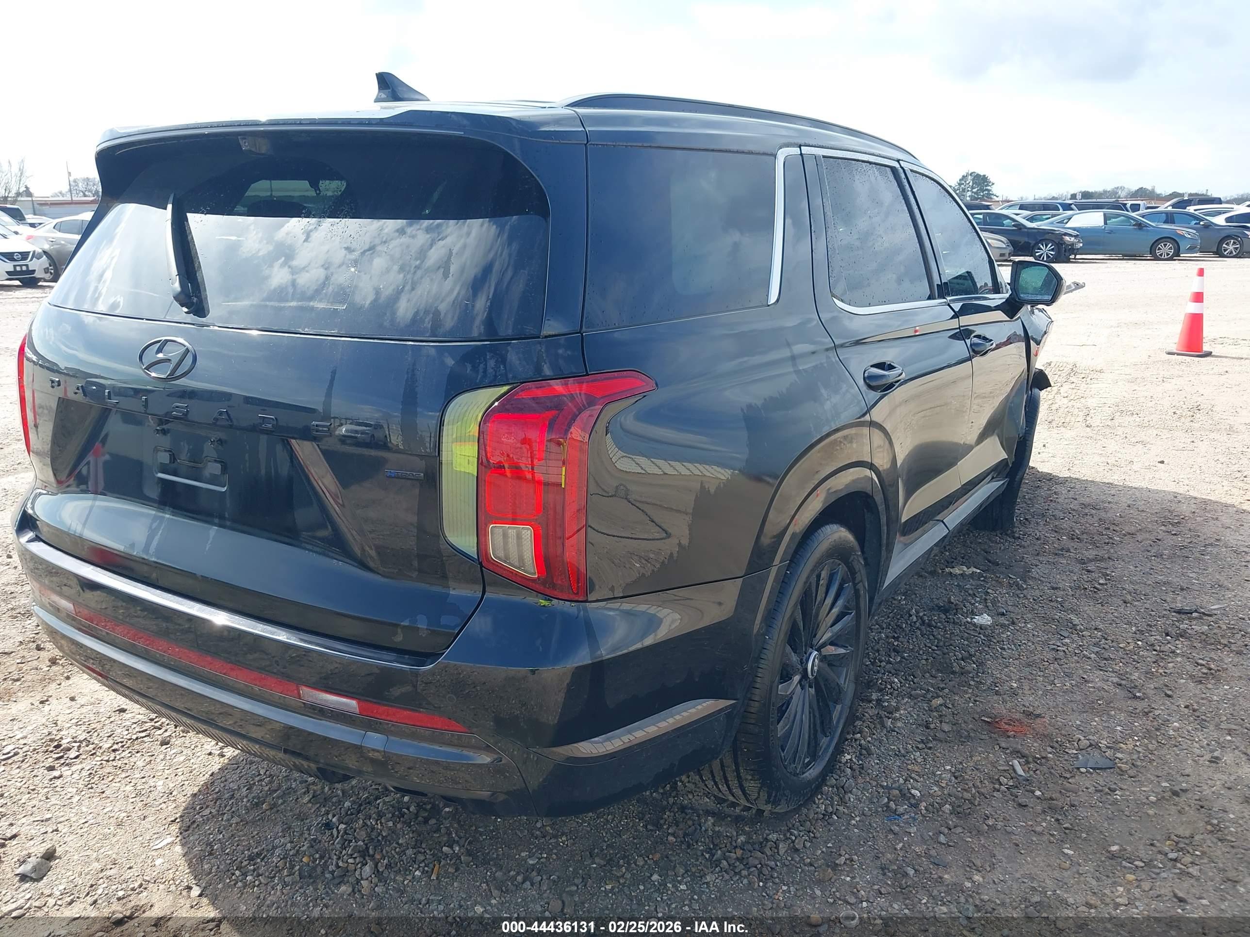 HYUNDAI PALISADE image 4