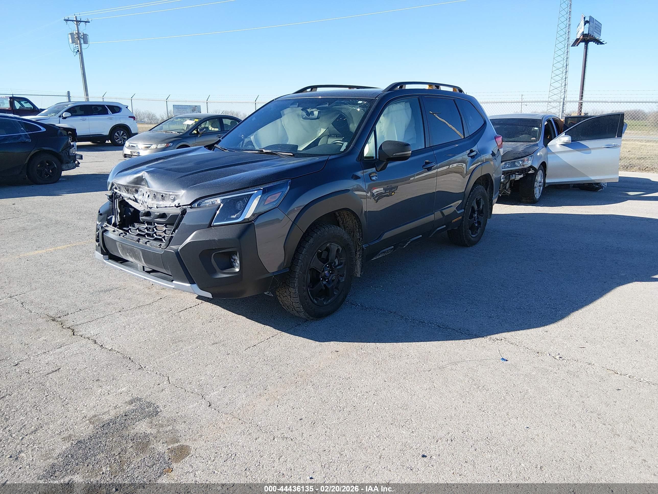 SUBARU FORESTER image 2