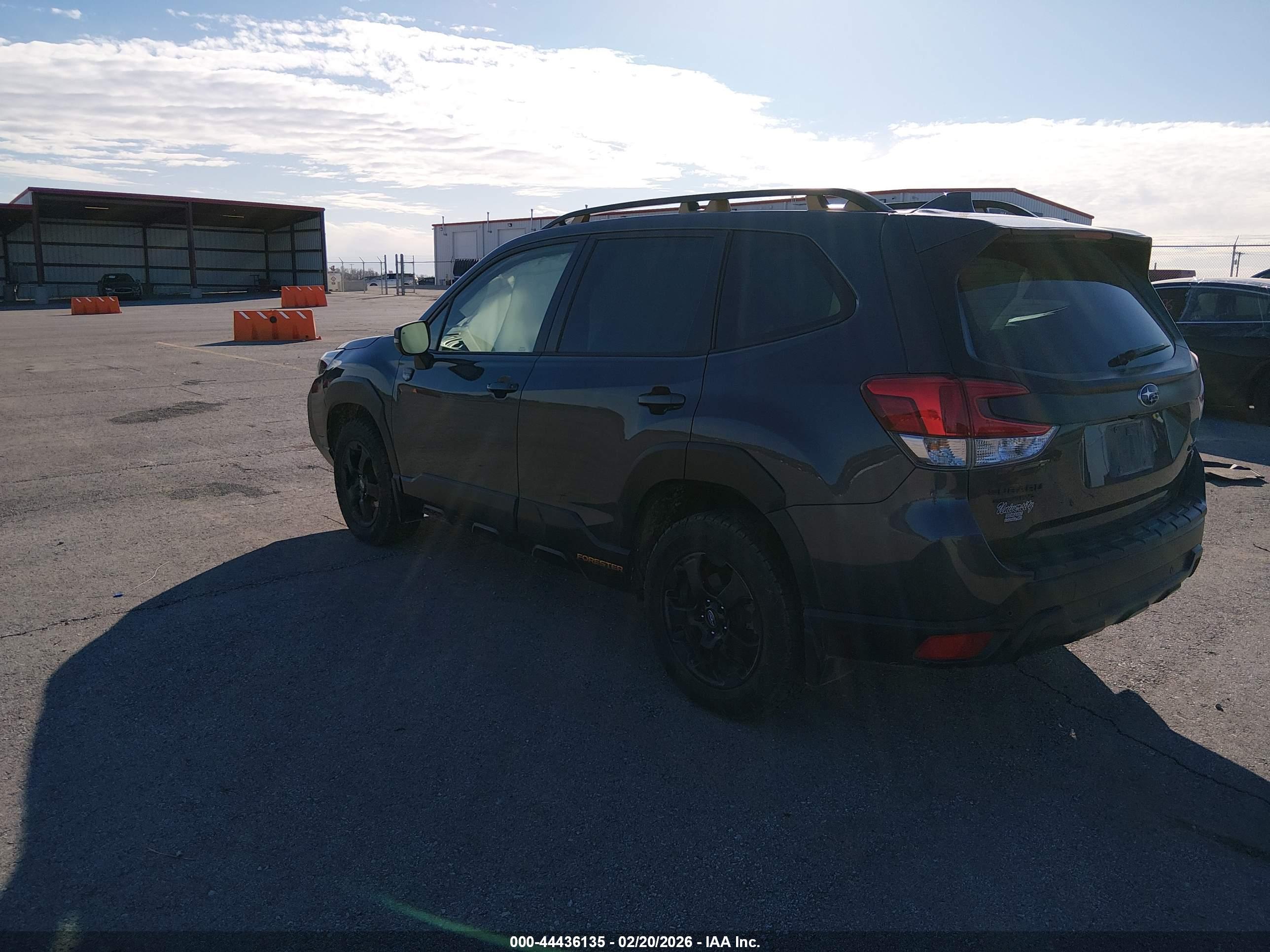 SUBARU FORESTER image 3