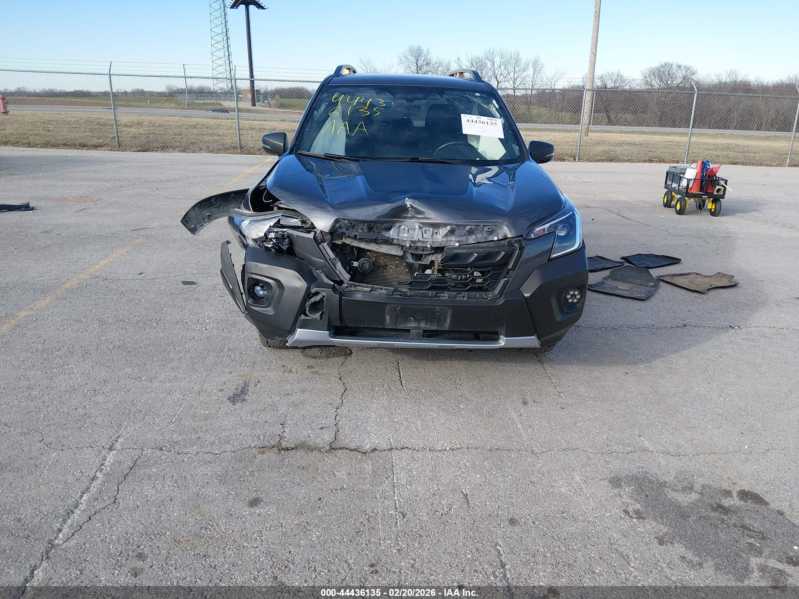 SUBARU FORESTER image 6