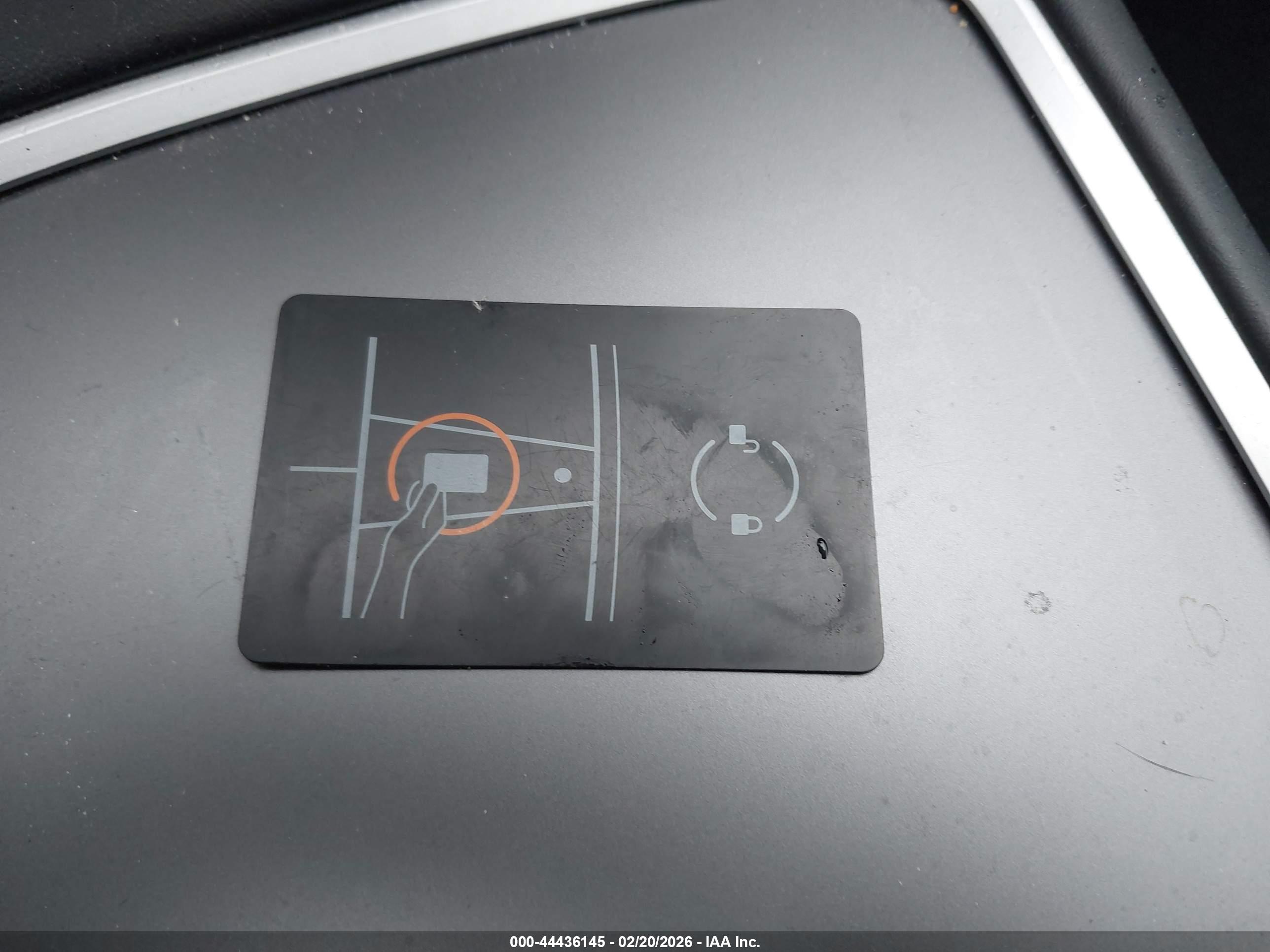 TESLA MODEL image 11