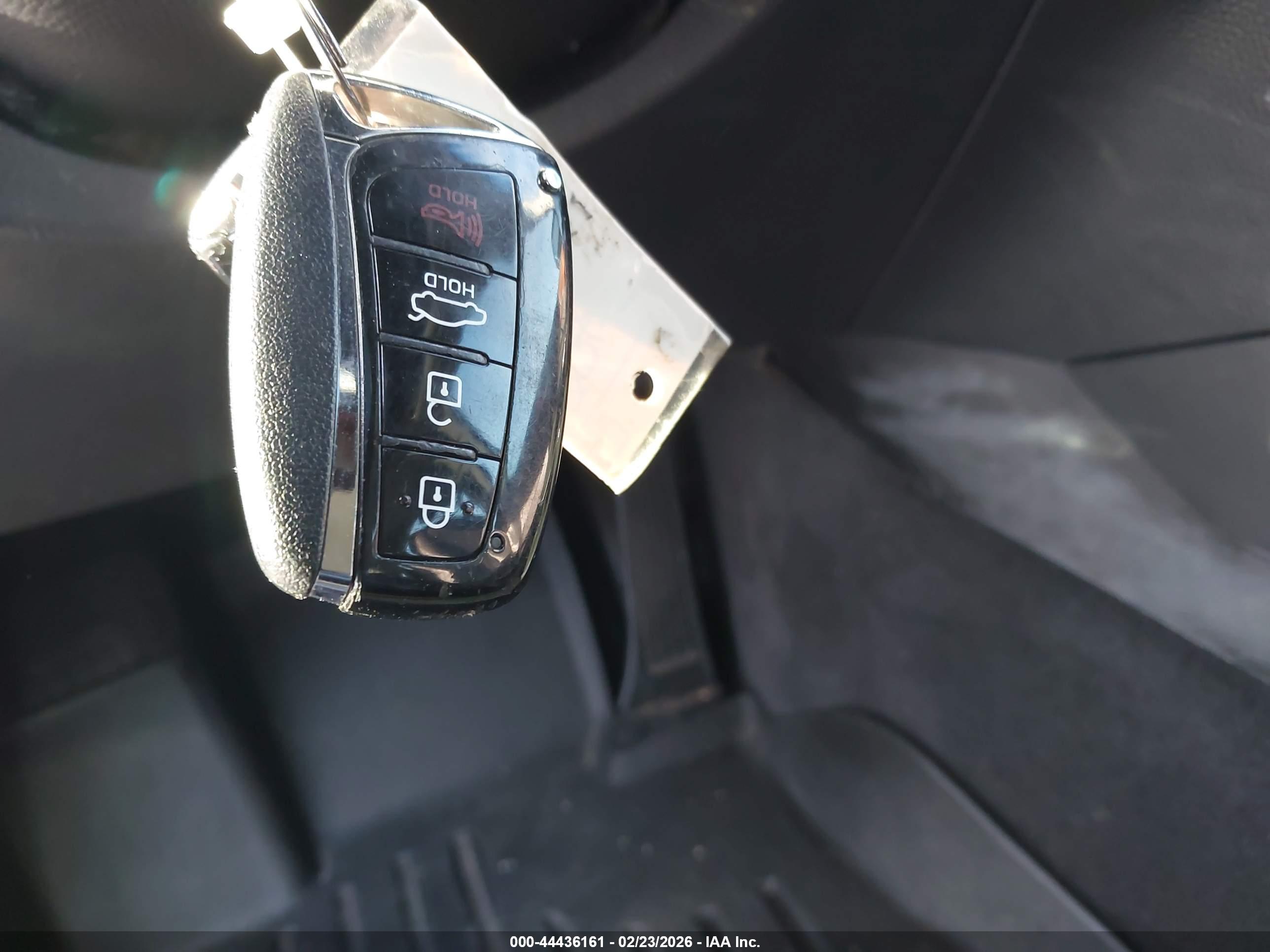 HYUNDAI EQUUS image 11