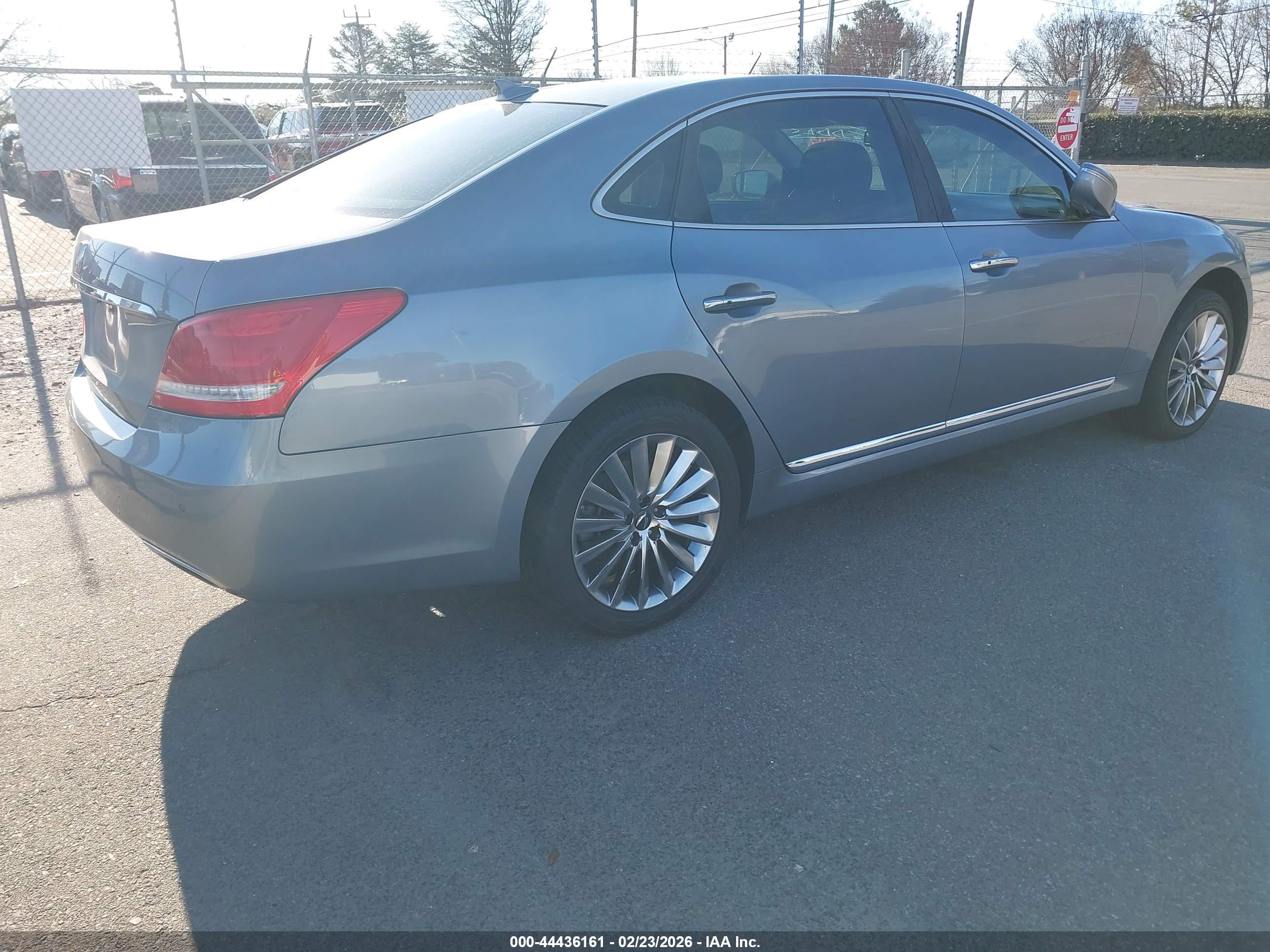 HYUNDAI EQUUS image 4