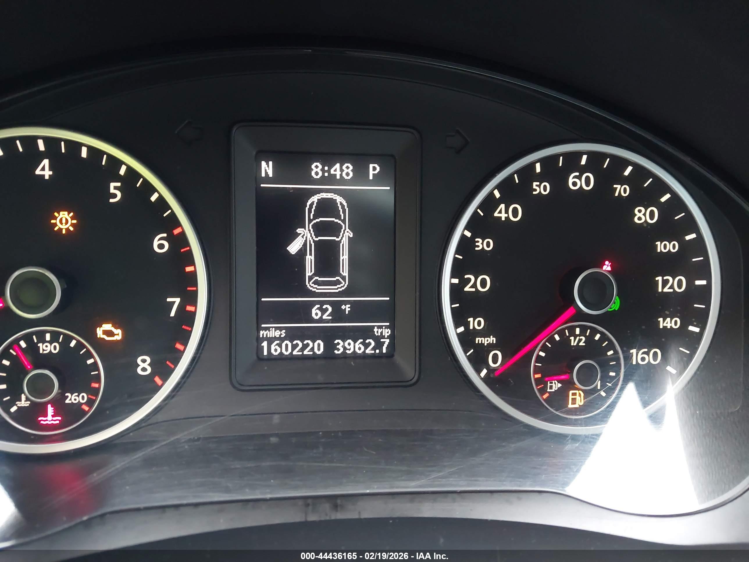VOLKSWAGEN TIGUAN image 7