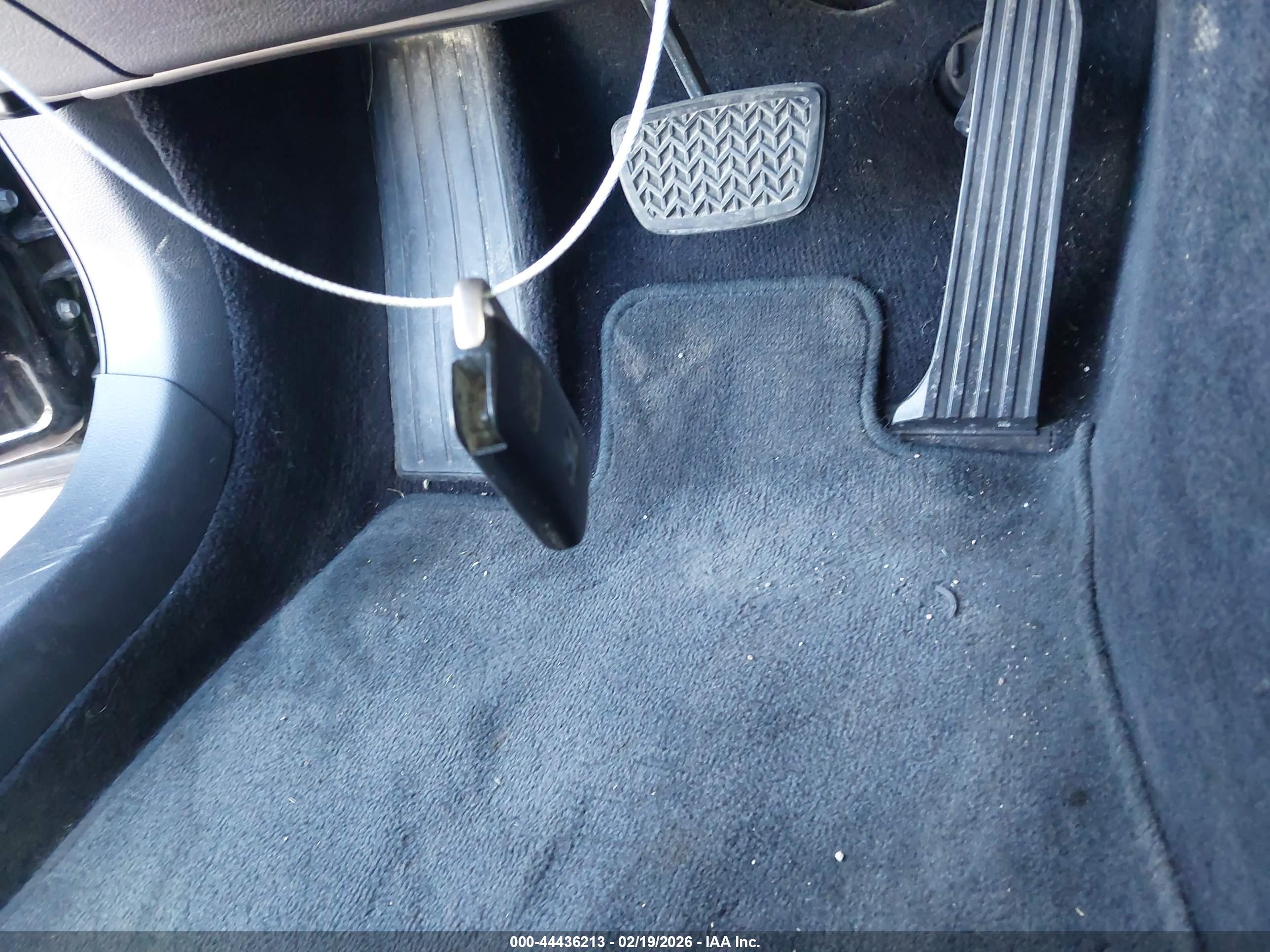 LEXUS GS image 11