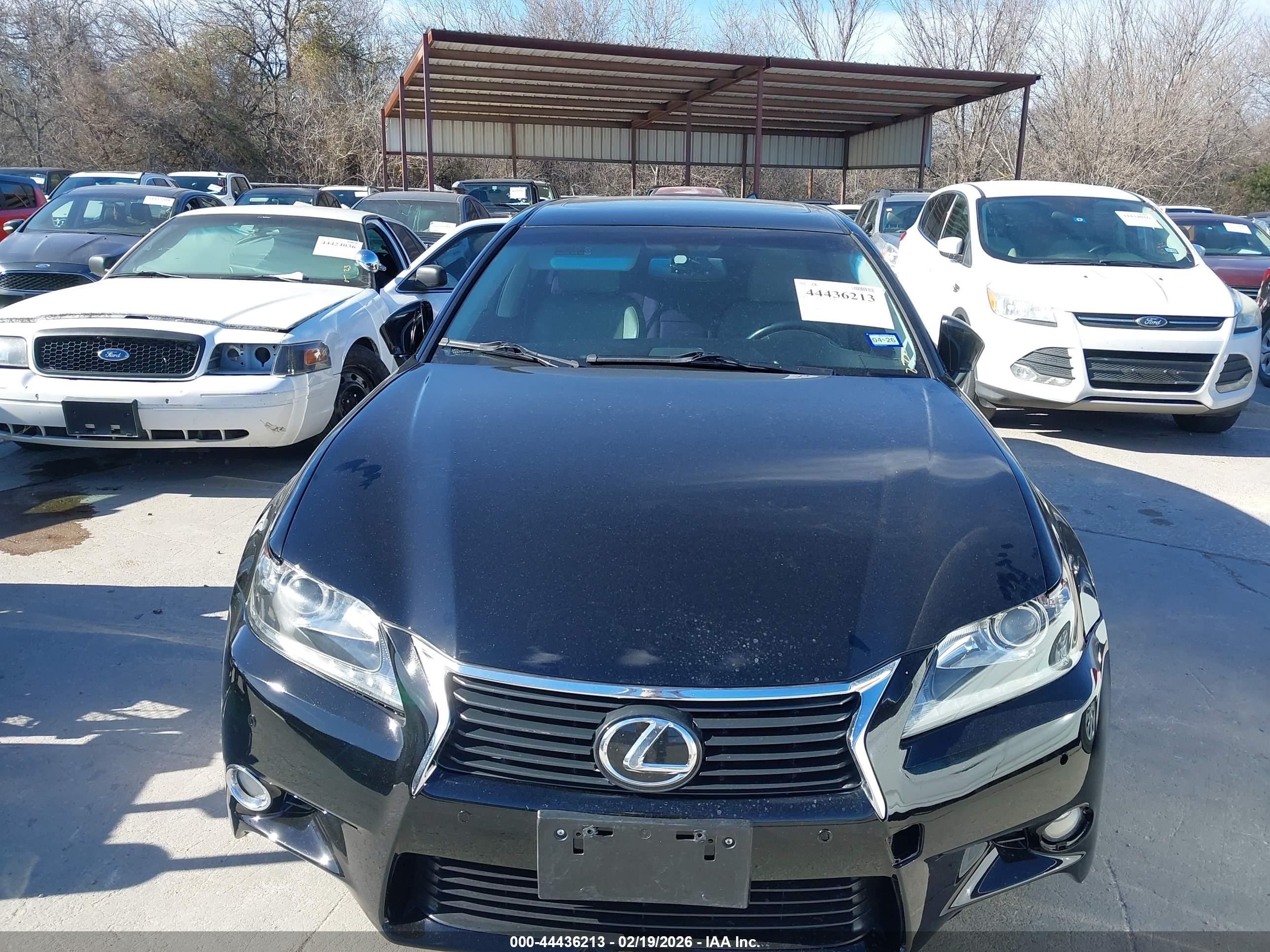 LEXUS GS image 6