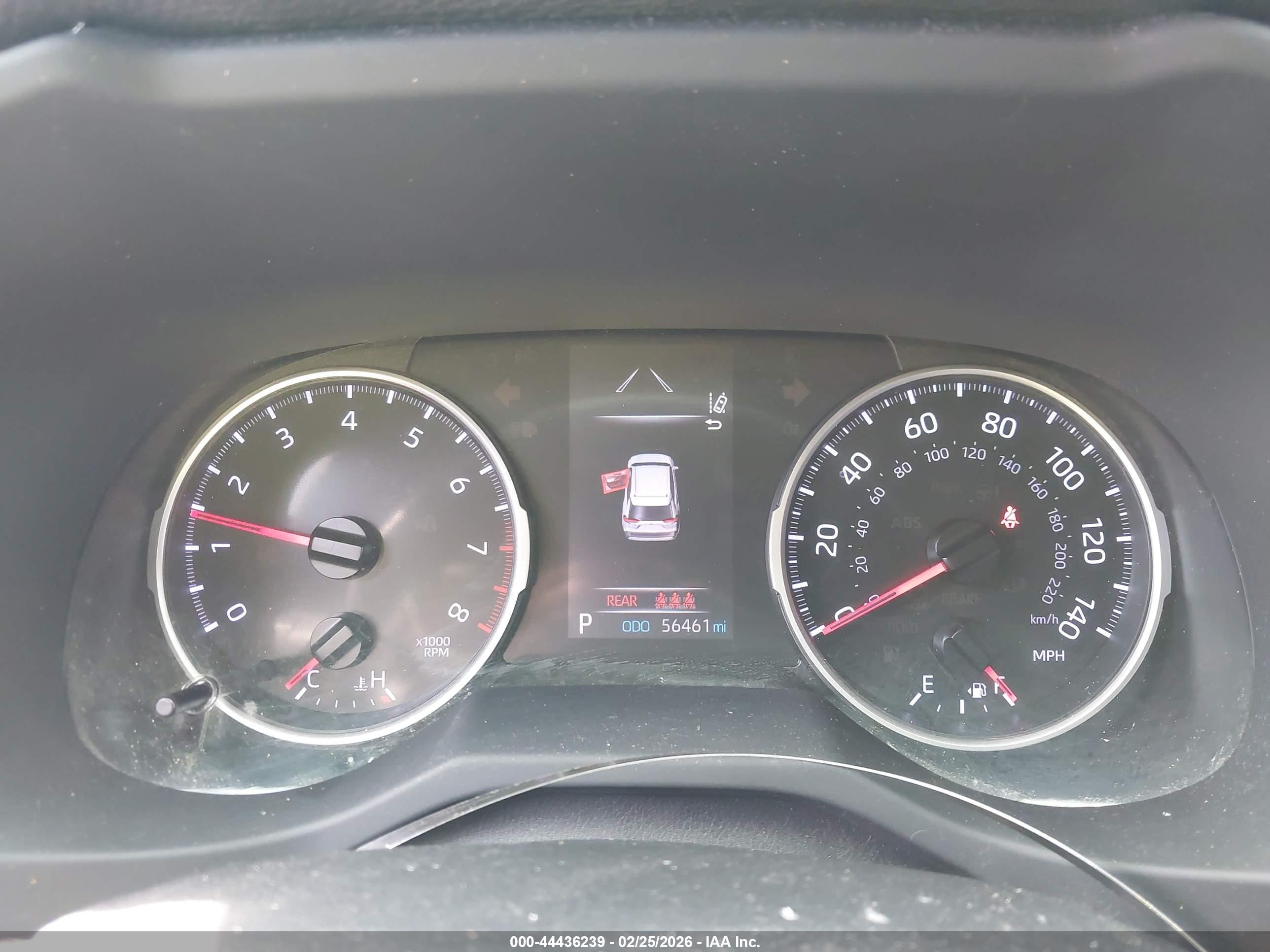 TOYOTA RAV4 image 7