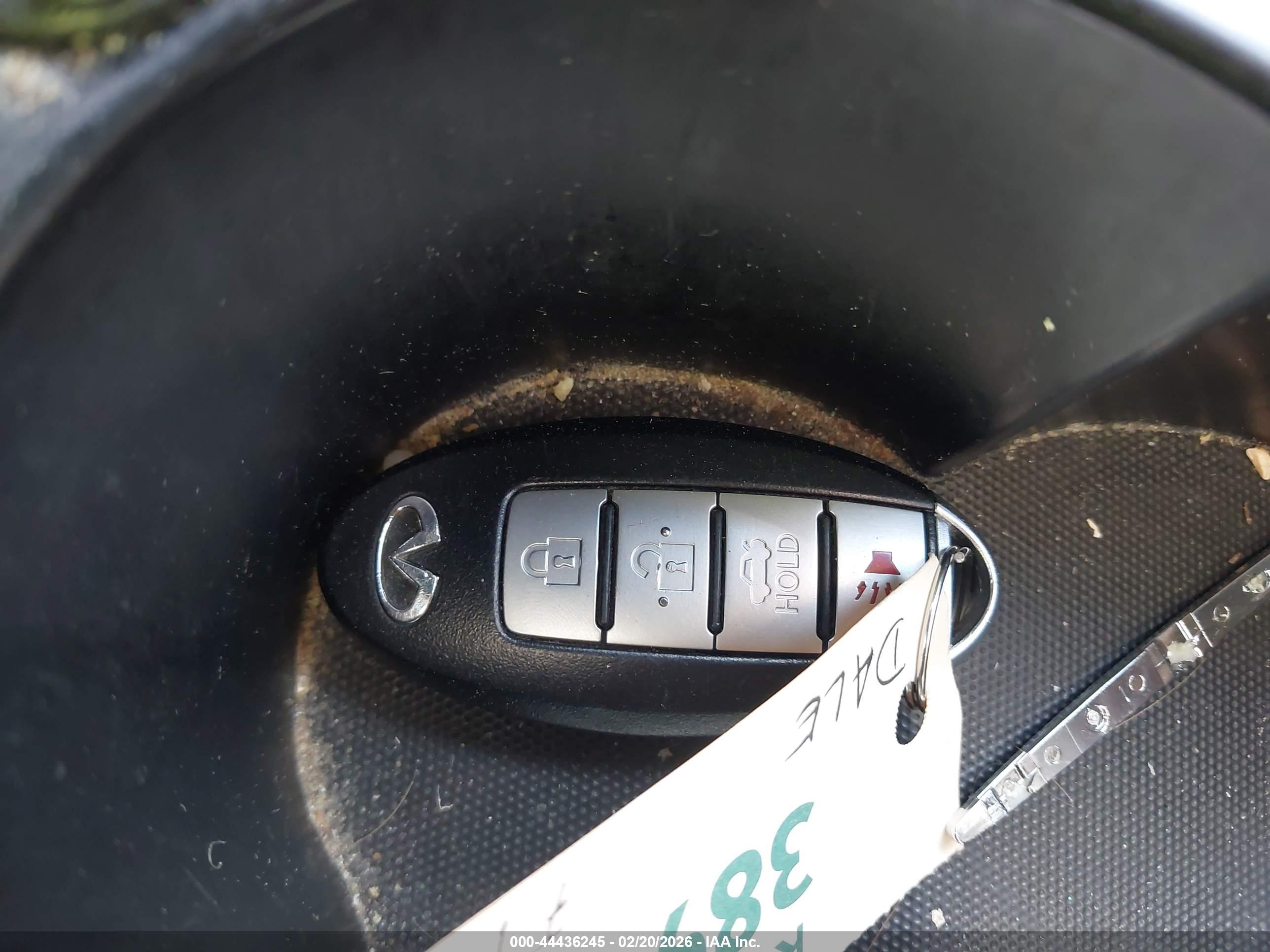 INFINITI G37 image 11