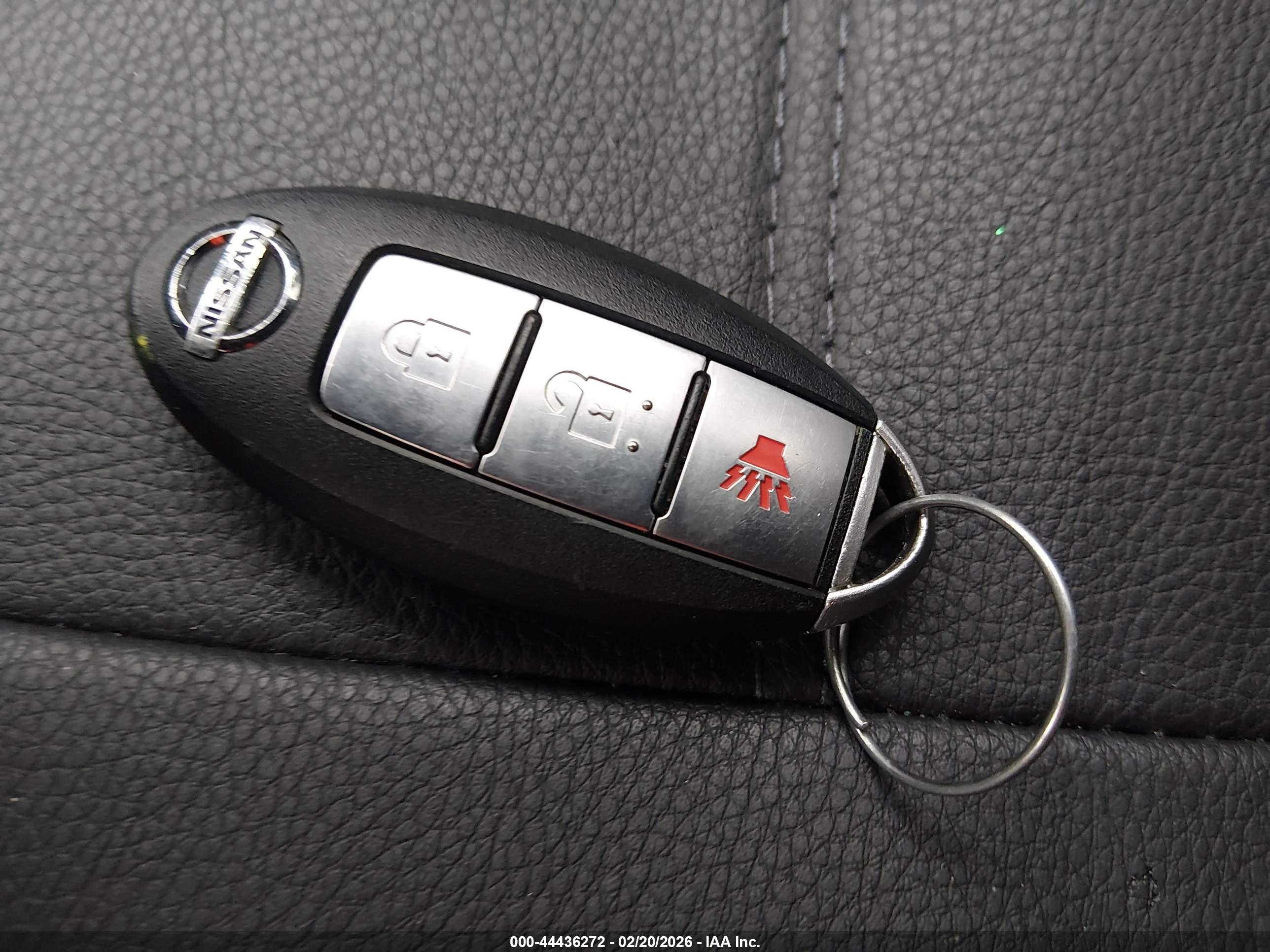 NISSAN ROGUE image 11
