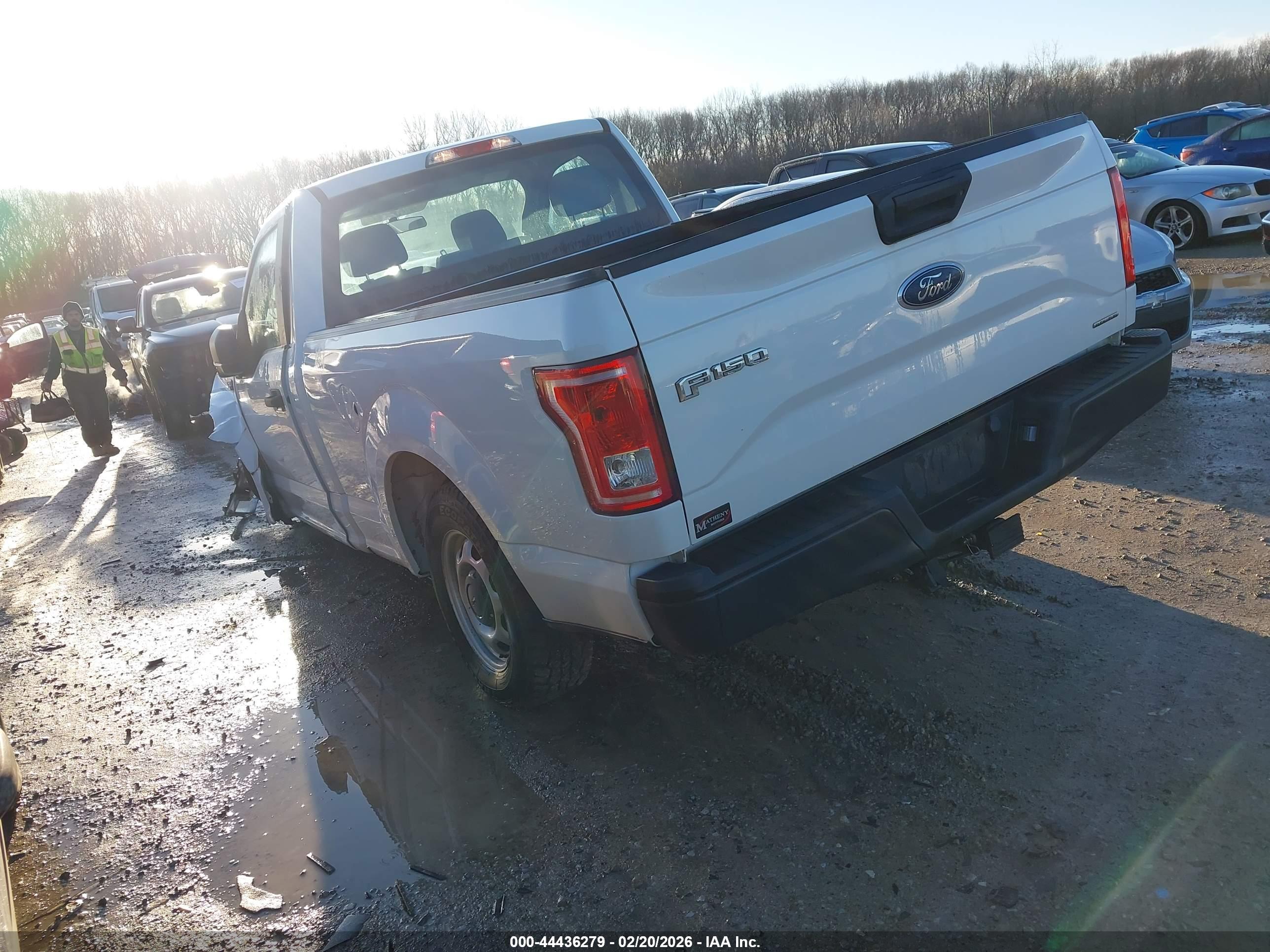 FORD F-150 image 3