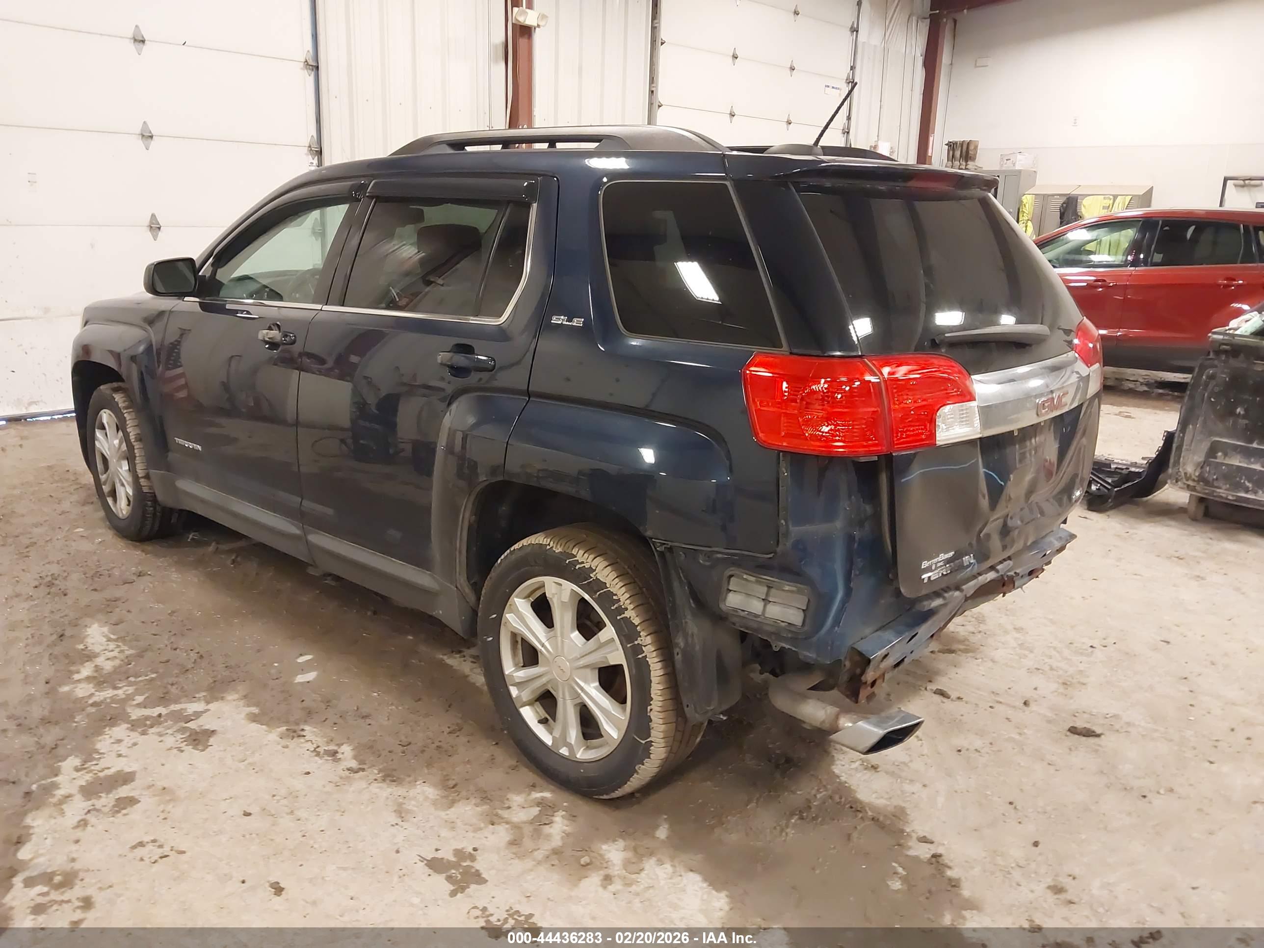 GMC TERRAIN image 3