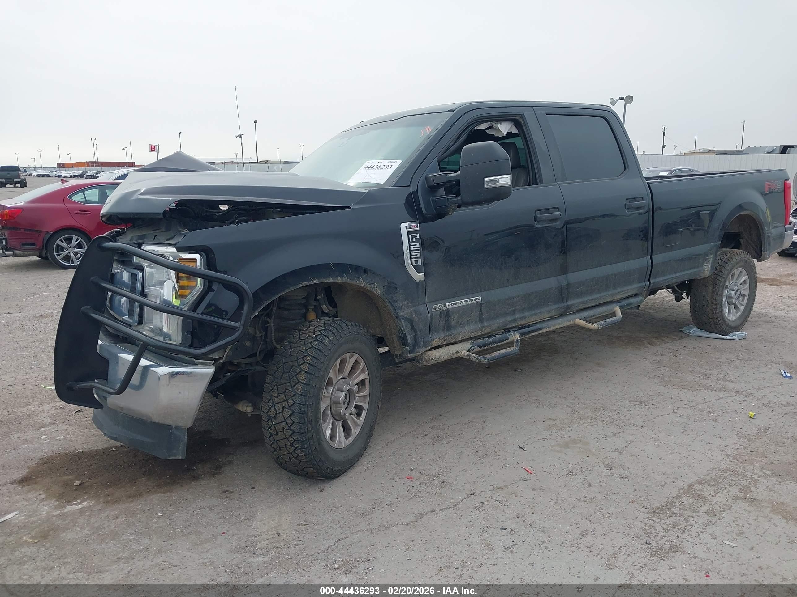 FORD F-250 image 2