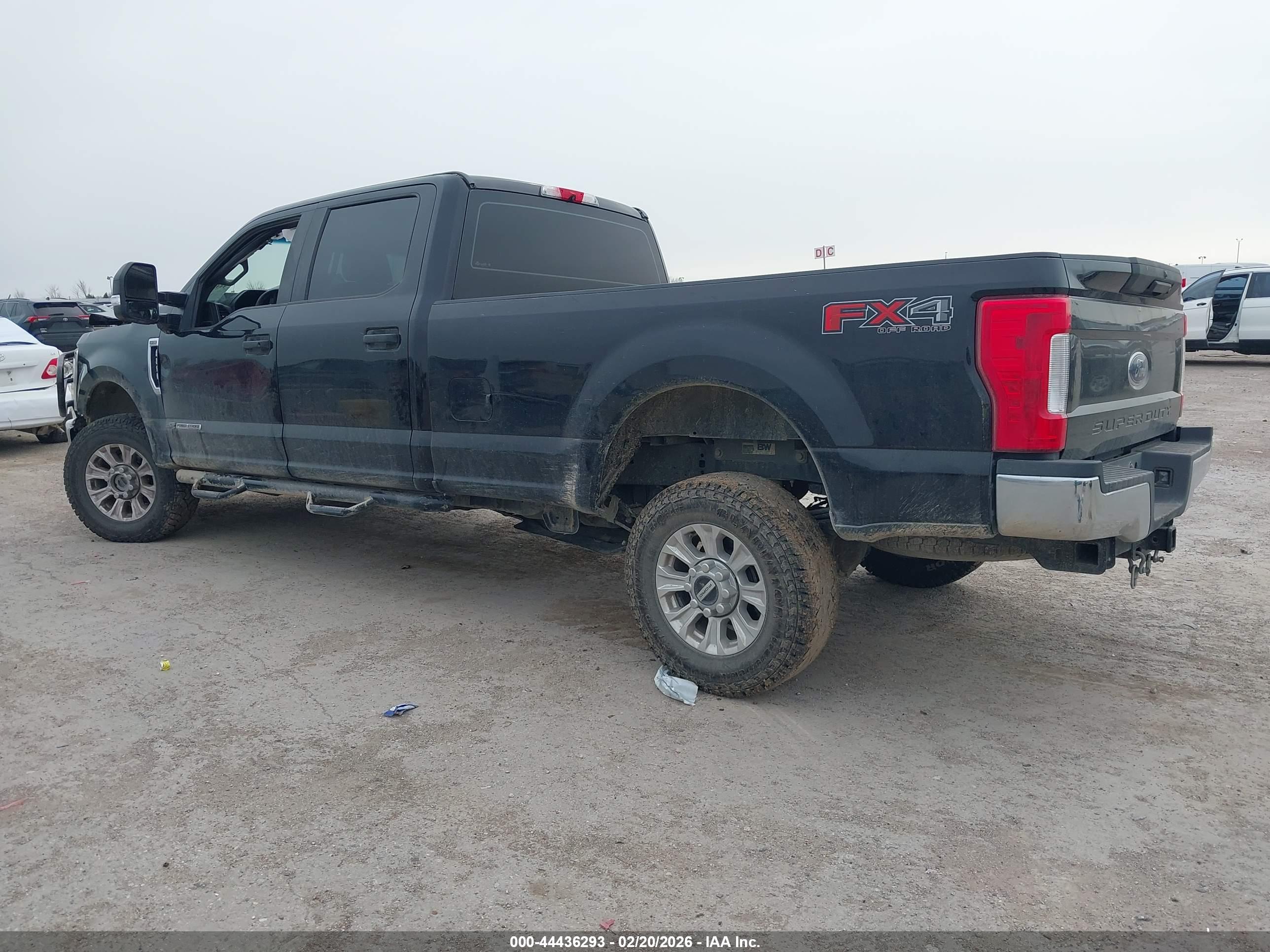 FORD F-250 image 3