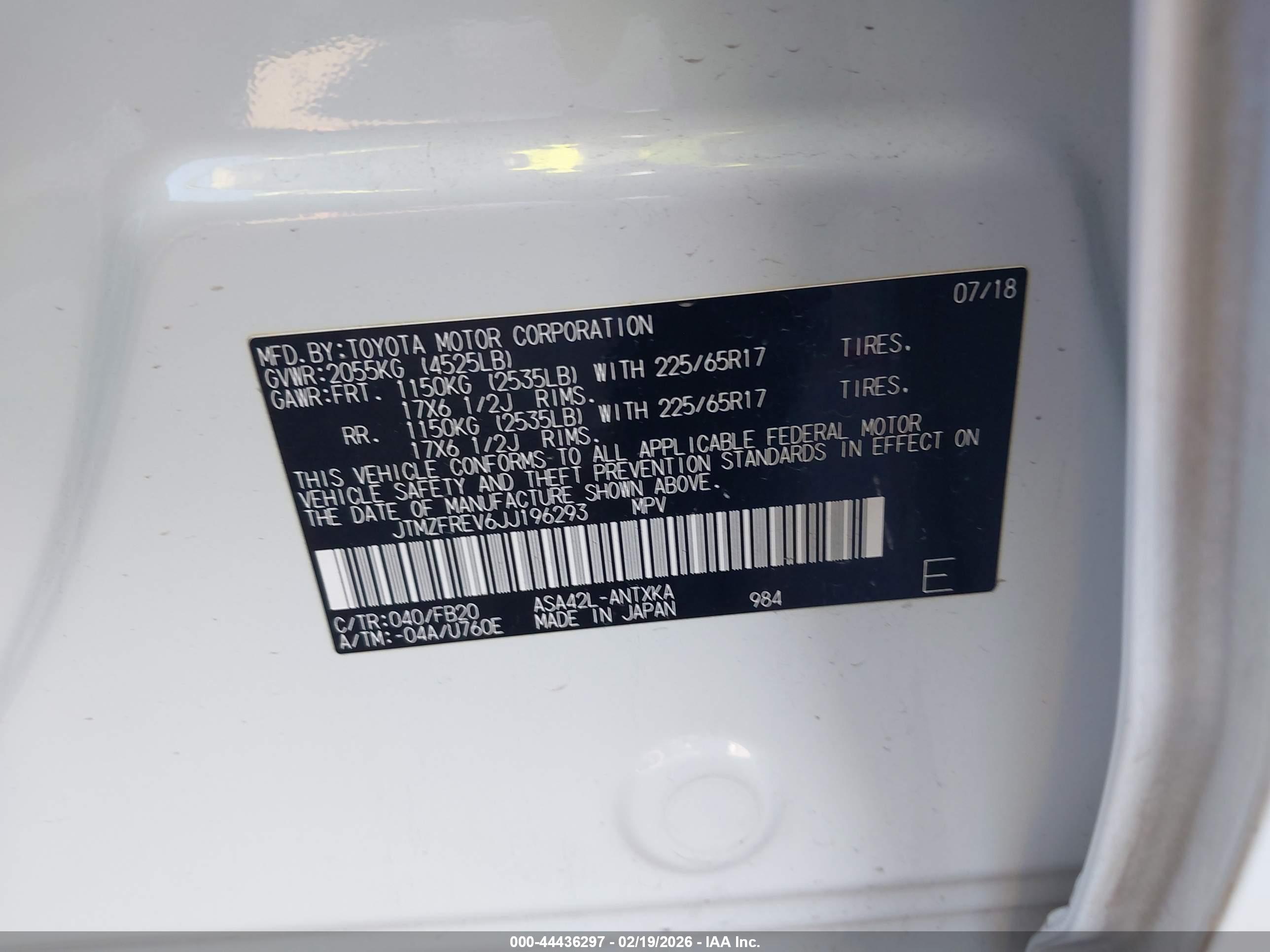 TOYOTA RAV4 image 9